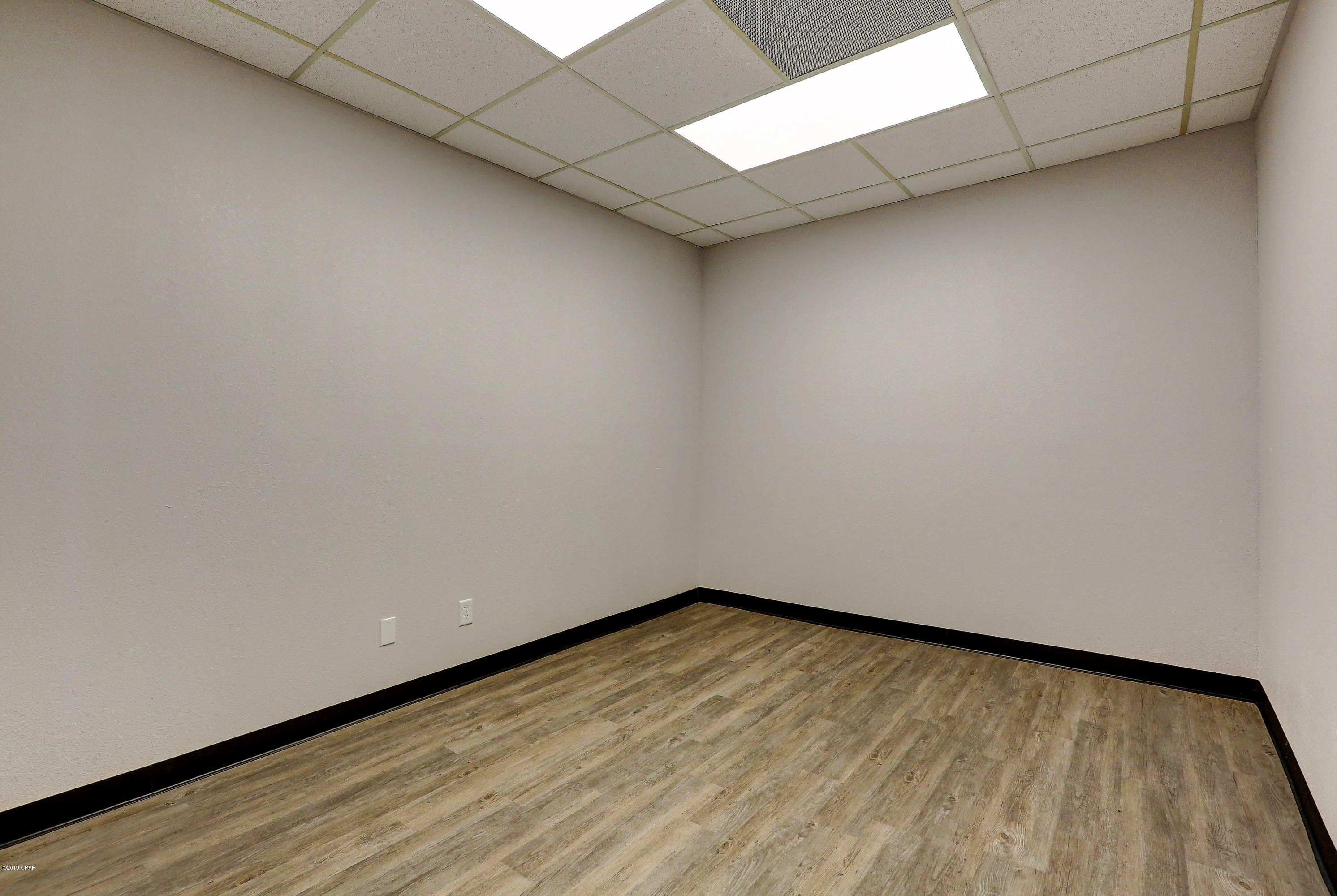 No Named Subdivision - Commercial Lease