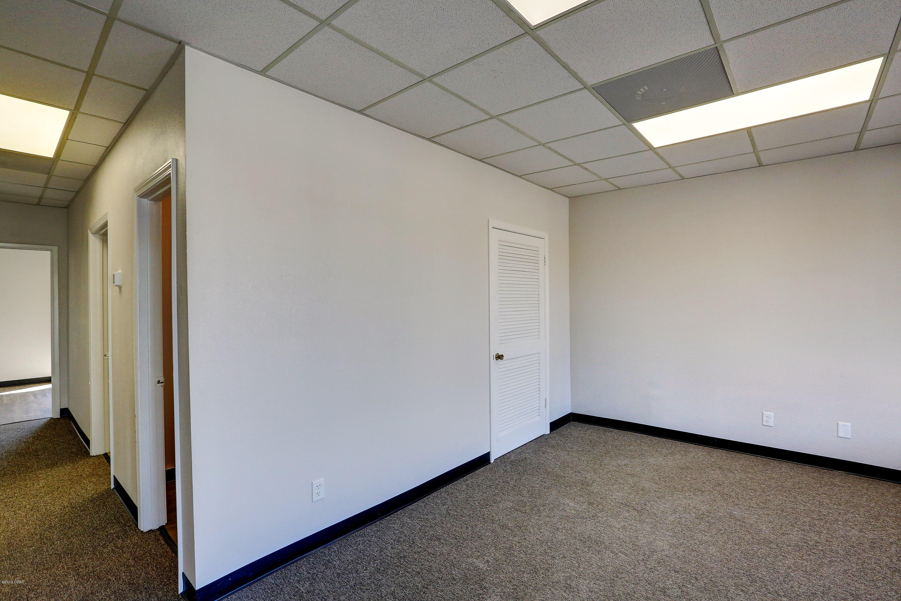 No Named Subdivision - Commercial Lease