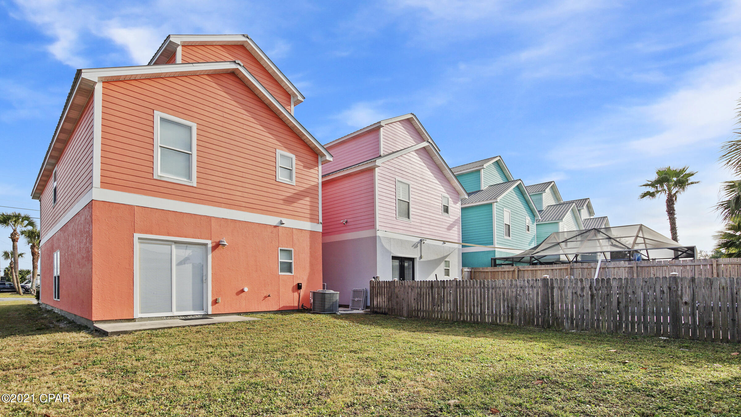 Laguna Beach Estates 2nd Add - Residential