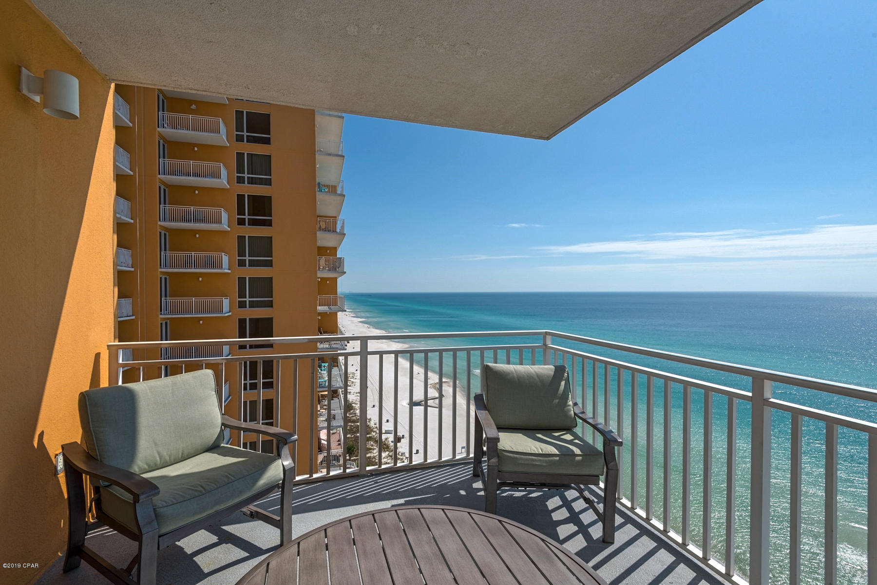 Splash Condo - Residential