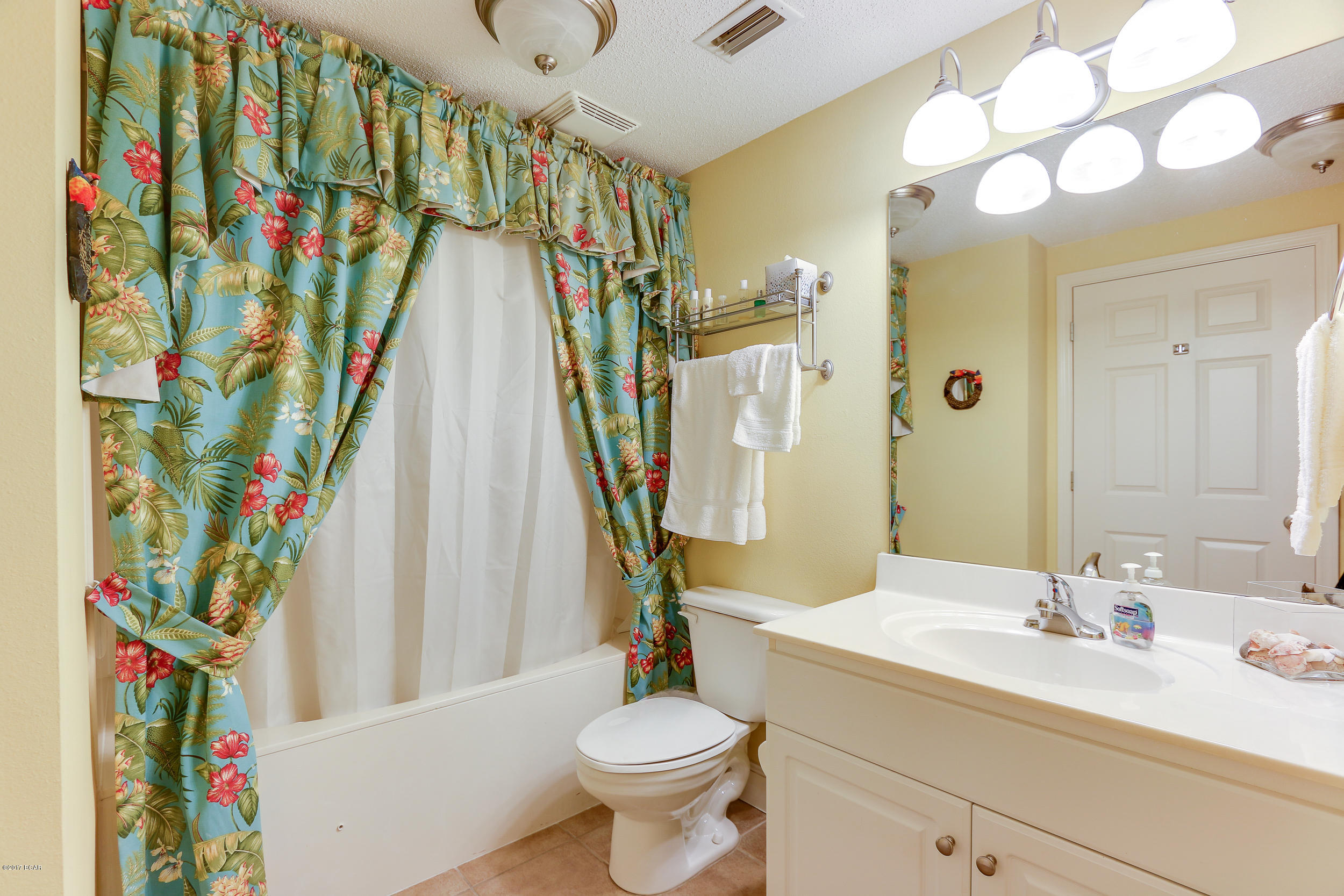 Majestic Beach Tower I - Residential