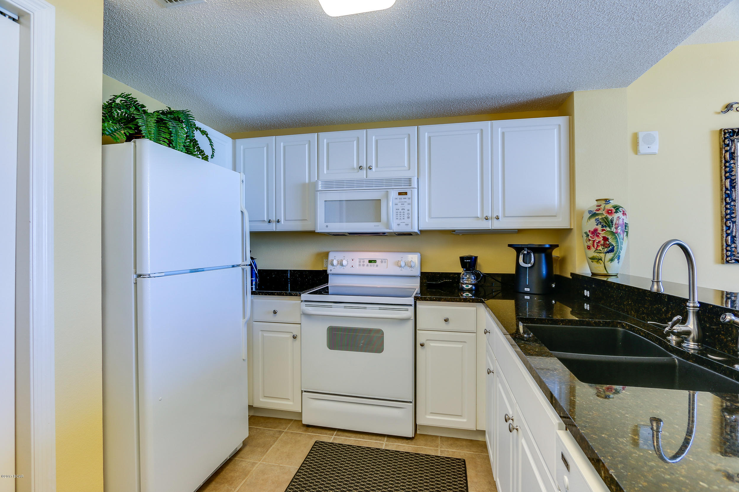 Majestic Beach Tower I - Residential