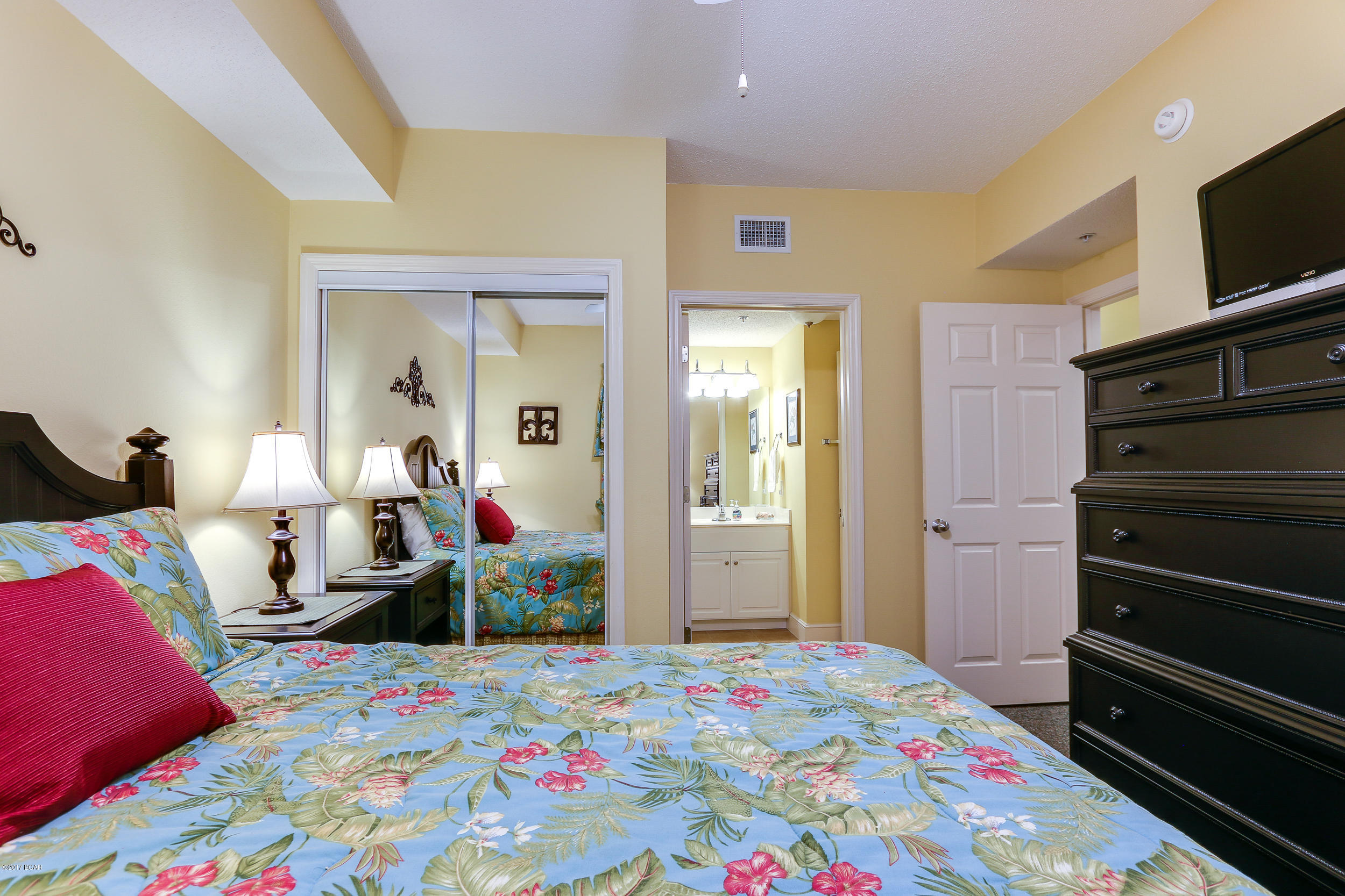 Majestic Beach Tower I - Residential