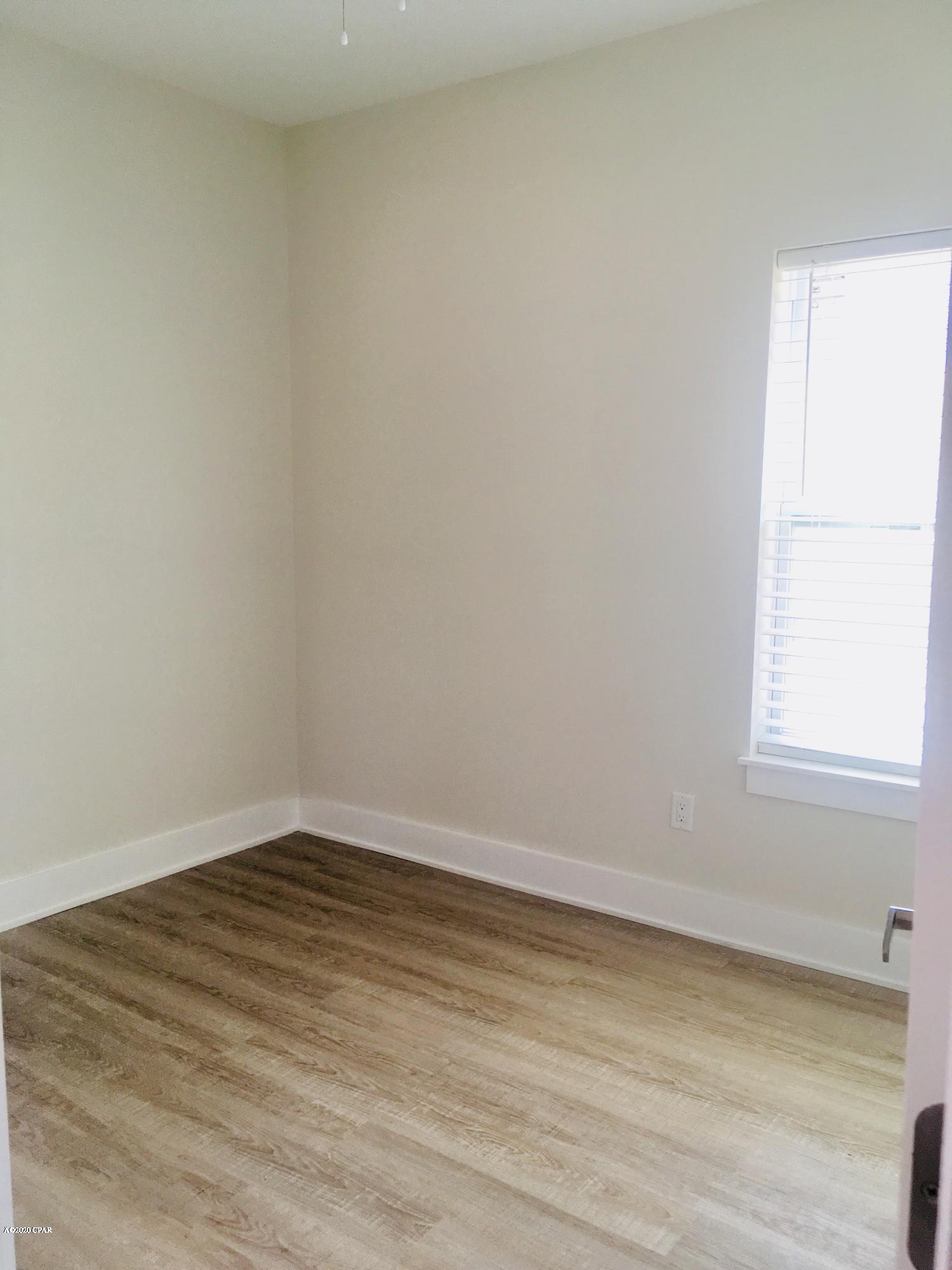 Gulf Pines U-3 - Residential Lease