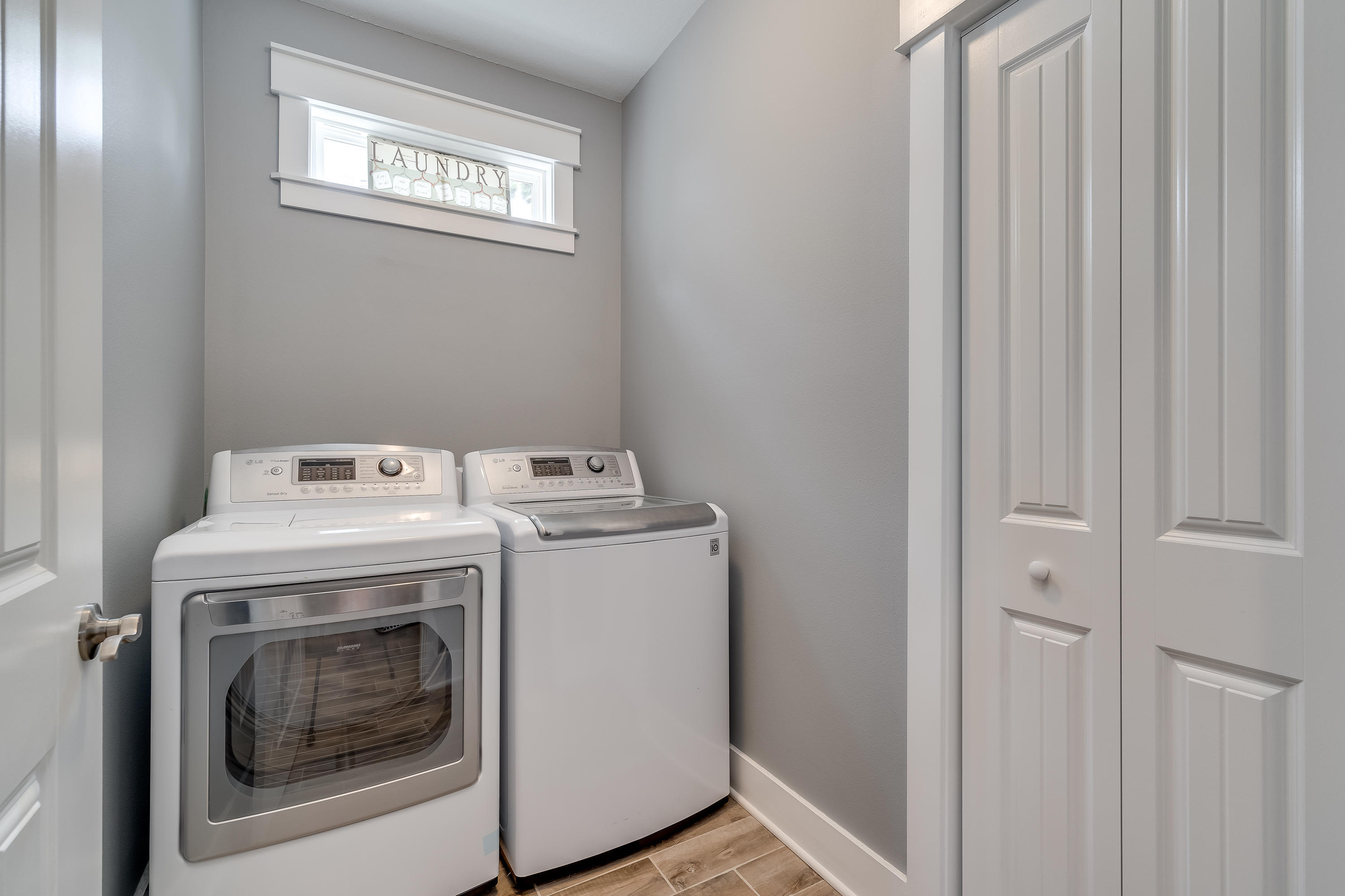 Paradise Grove - Residential