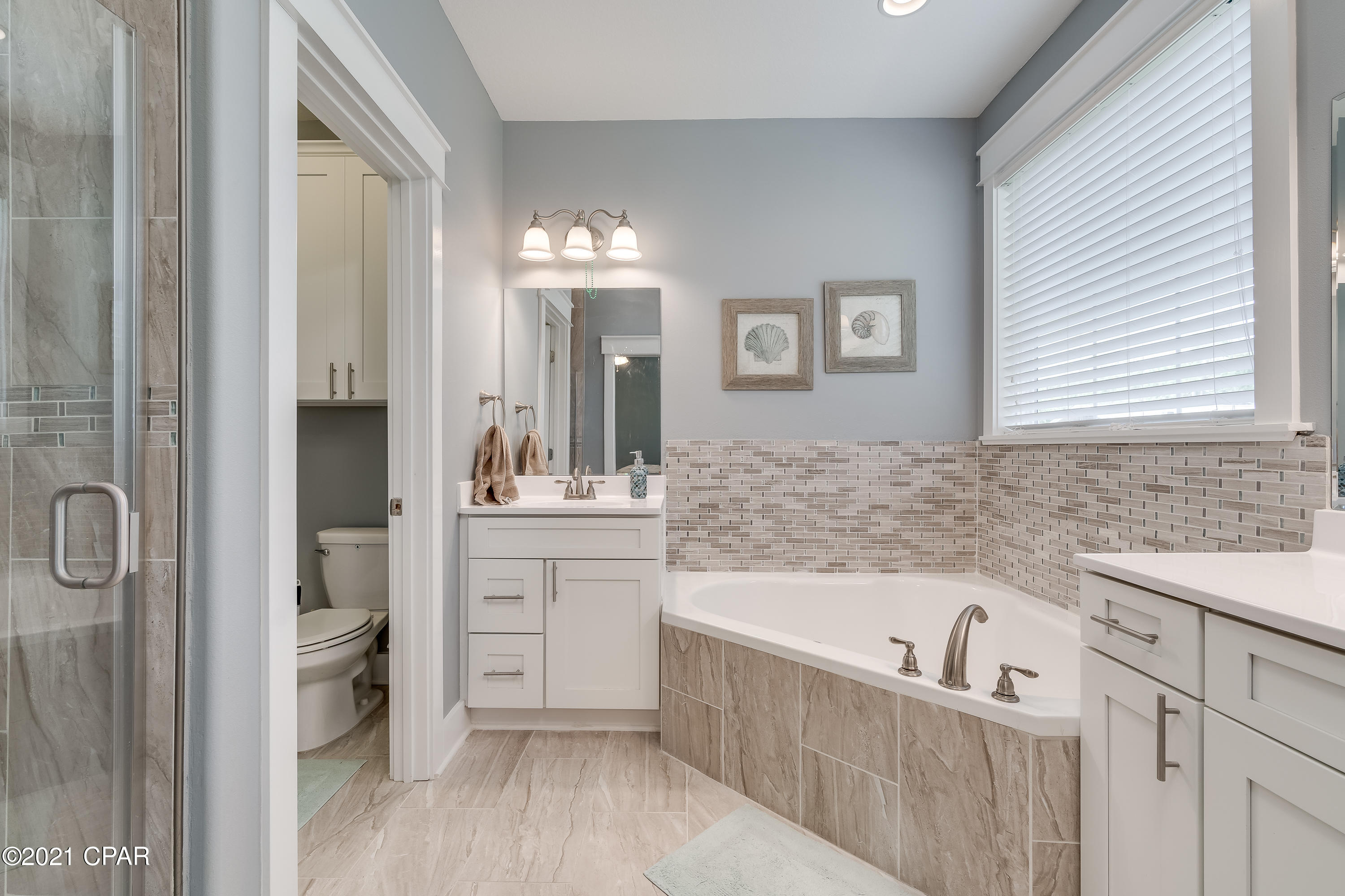 Paradise Grove - Residential