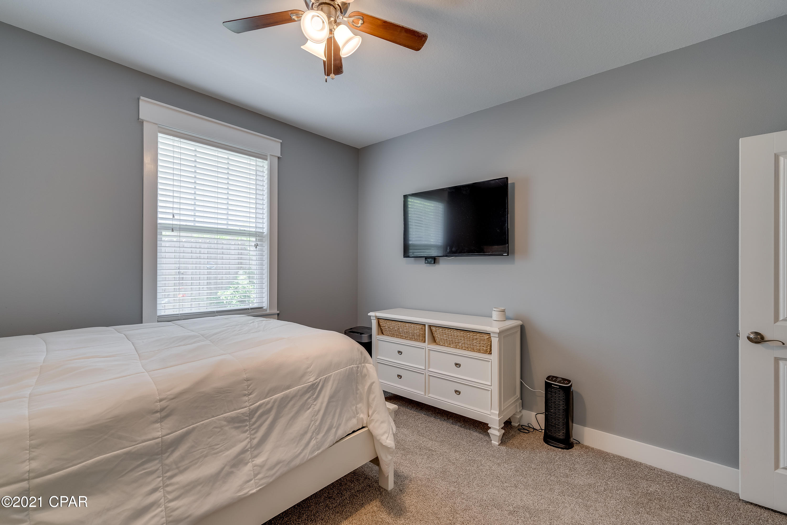 Paradise Grove - Residential