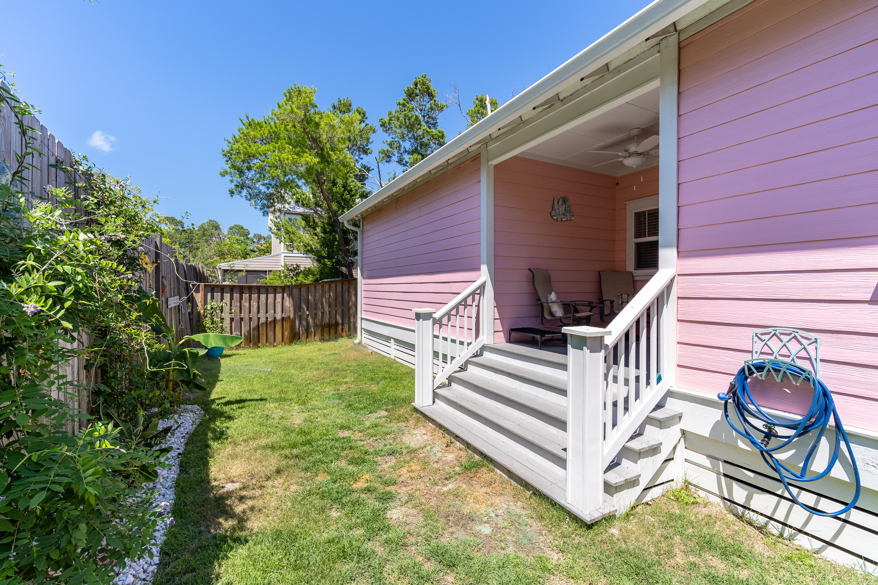 Paradise Grove - Residential