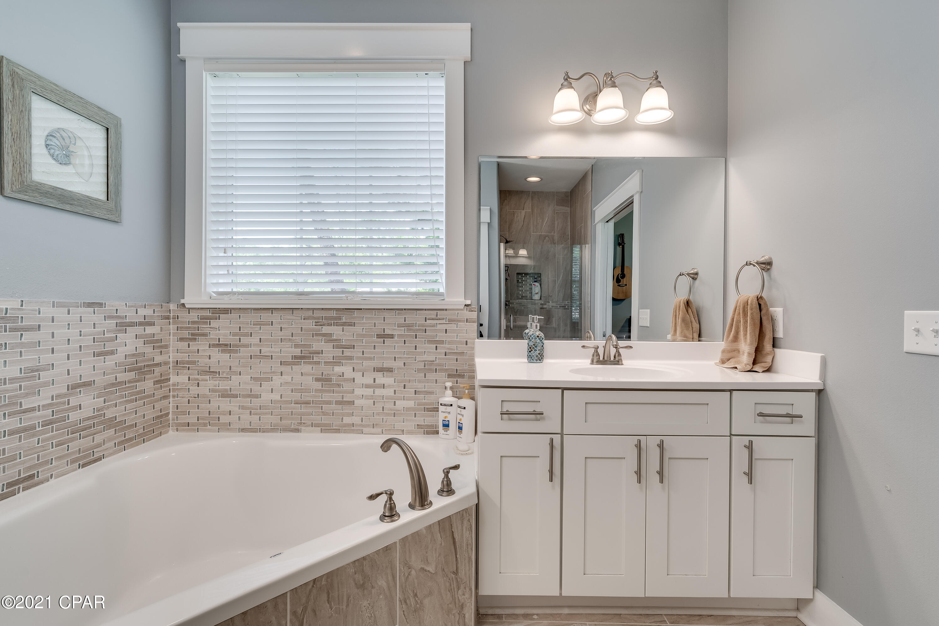 Paradise Grove - Residential