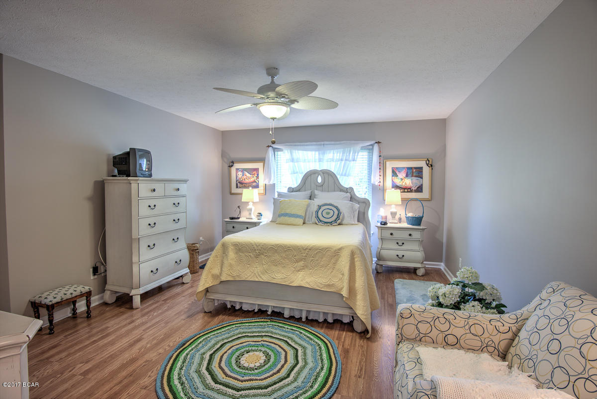 Mowat Highlands Ph VIII - Residential