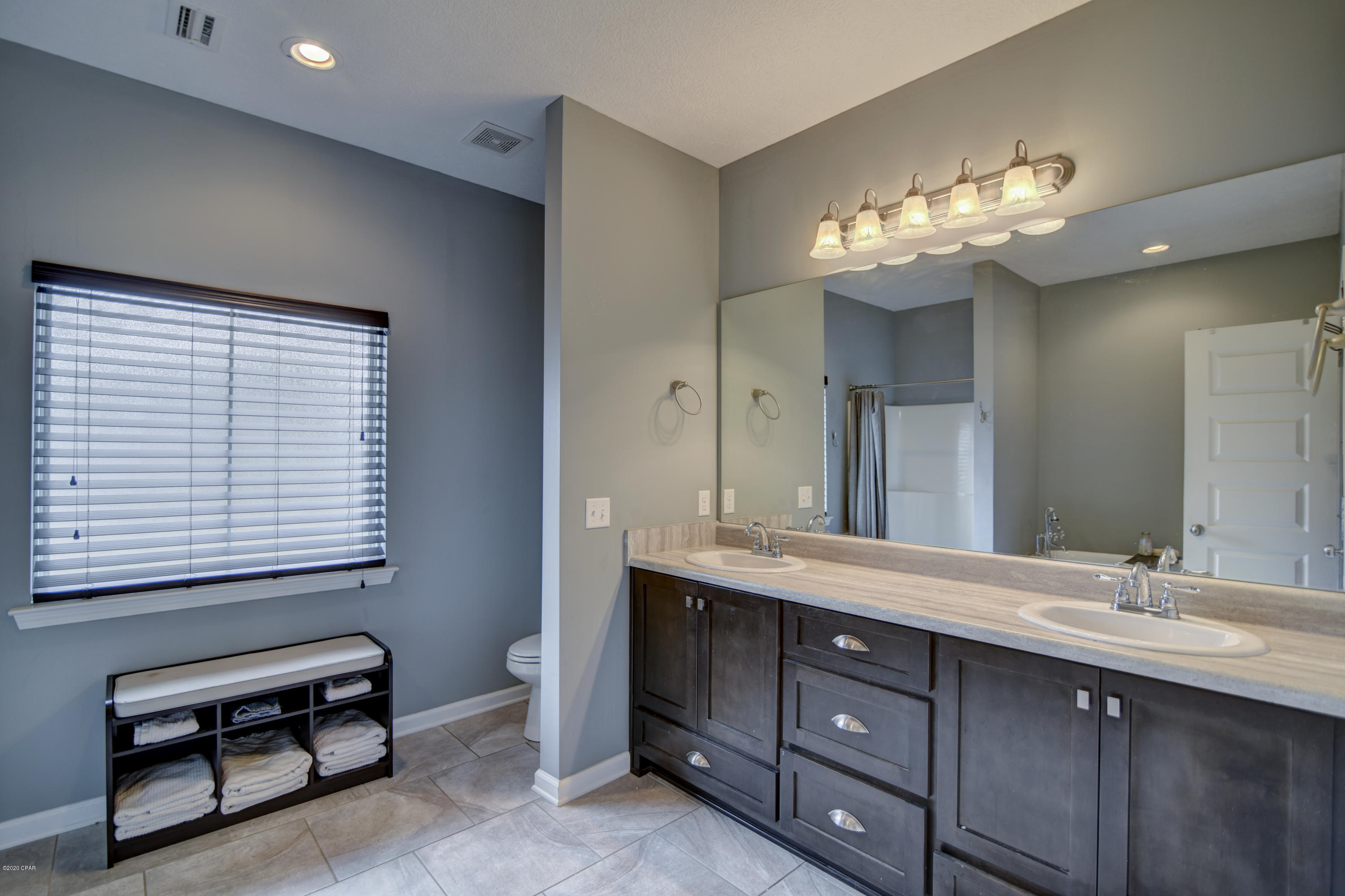 Hidden Lagoon - Residential