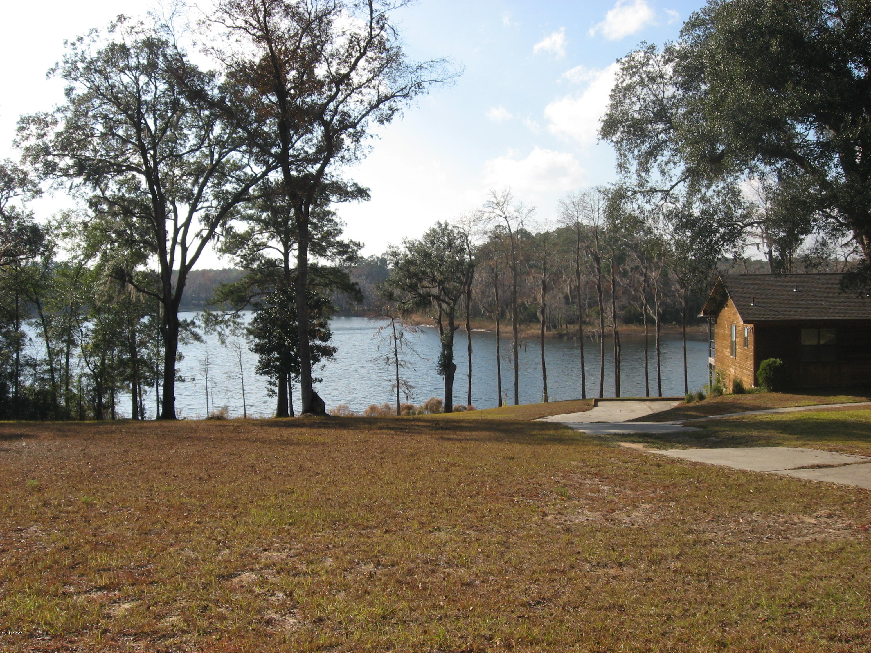 Paradise Lakes - Land