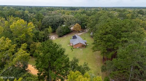 A home in Caryville