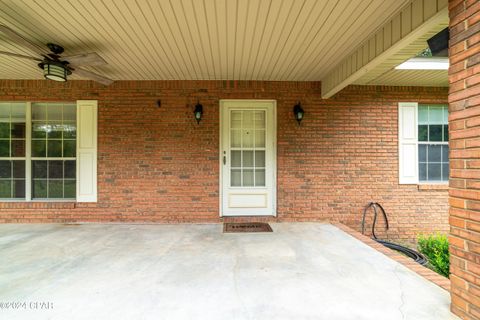 A home in Caryville