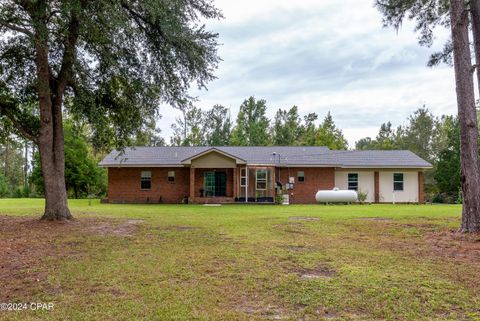 A home in Caryville