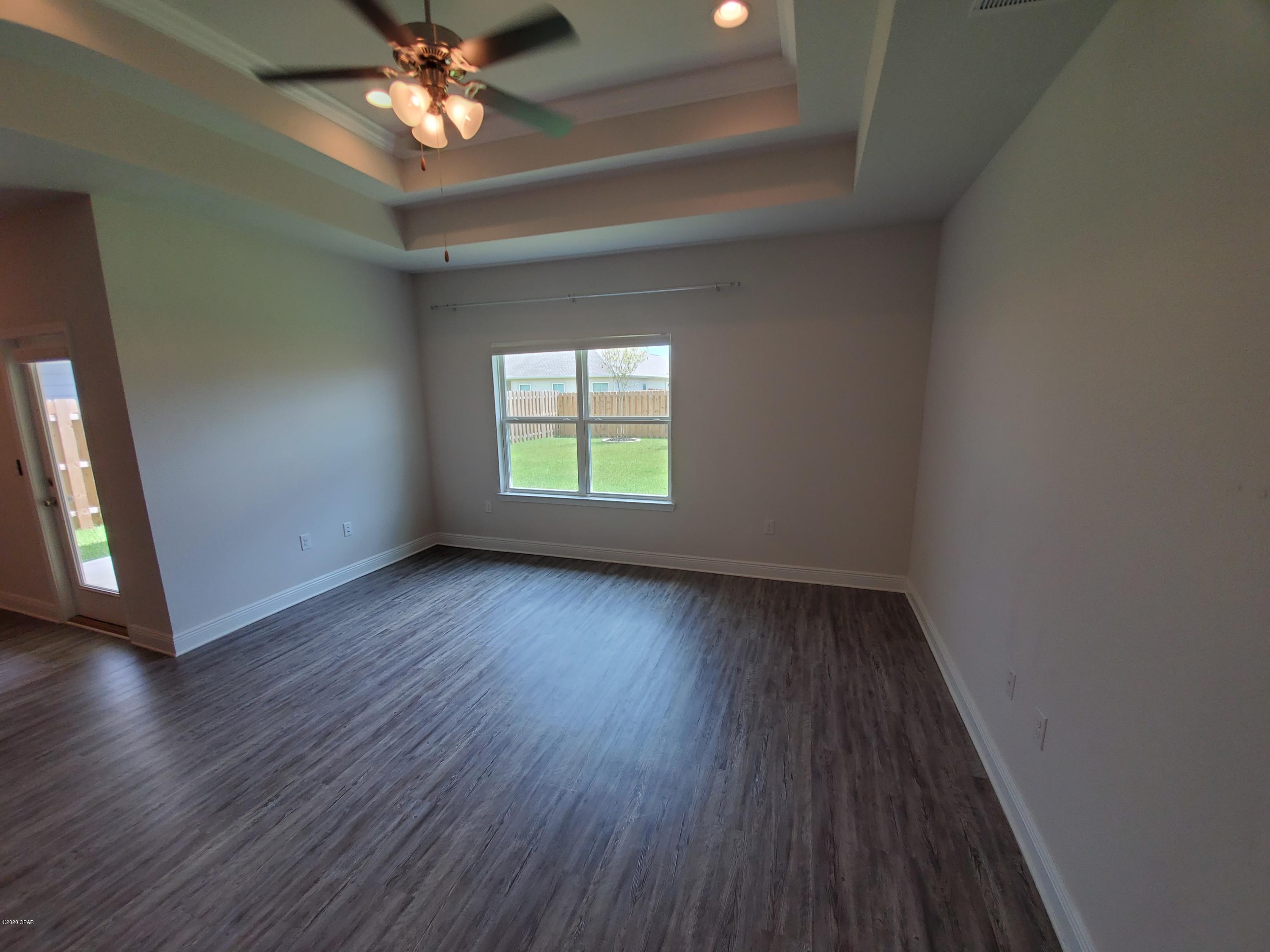 [No Recorded Subdiv] - Residential Lease