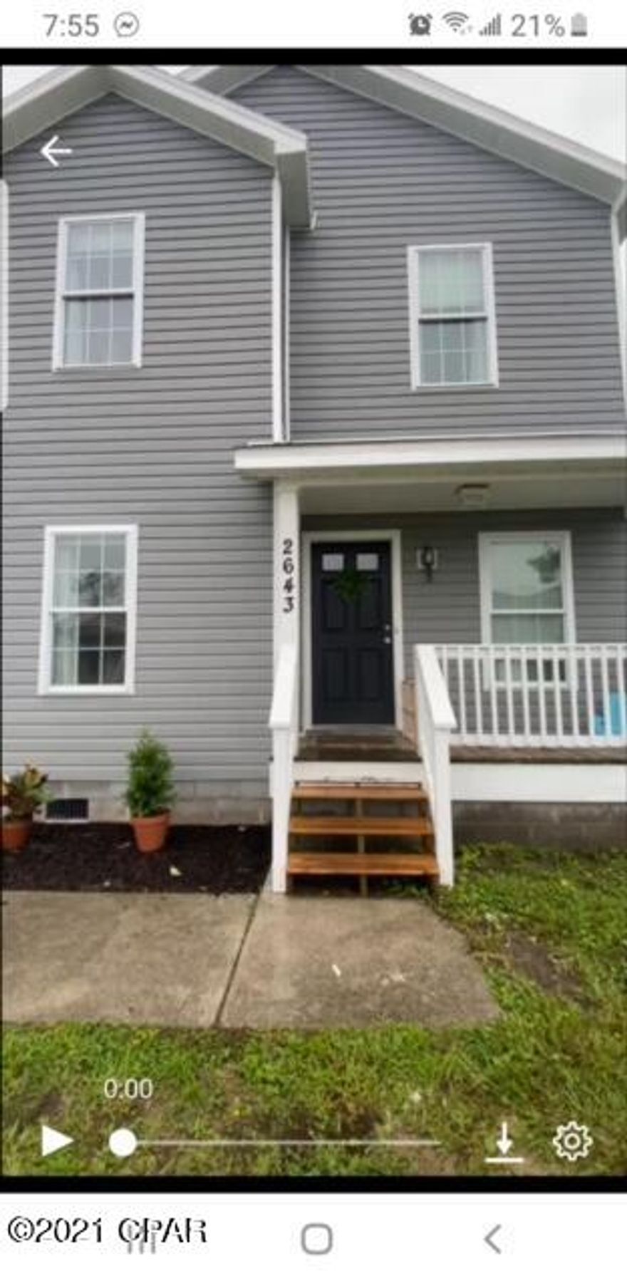 3 bedroom, 2.5 bath home located in Avondale Estates. New LVP flooring throughout main floor, new carpet upstairs. Kitchen features white cabinetry, soft close drawers, stainless steel appliances. Fully fenced backyard.