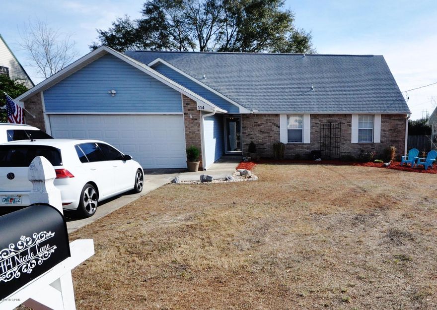 Nice huge 5 bedroom 3 bath Home in the heart of Crestview. Walking Distance to Walmart. Close to Whiting Field and Eglin AFB. Backyard is set up for a growing family, with Kids Playset, Pool and storage building. You have to see the multilevel decks across the back of the house. kitchen with Granite countertops and stainless appliances, Hardwood floors, Fireplace, spacious open floor plan.Ac is about 6 years old. Master bedroom is humongous with 7x17 walk-in closet, matter of fact all the rooms are great sized. Fenced back yard, eat in kitchen w/breakfast bar. So much here you the money.. Its a must see Call your agent now for your private showing.