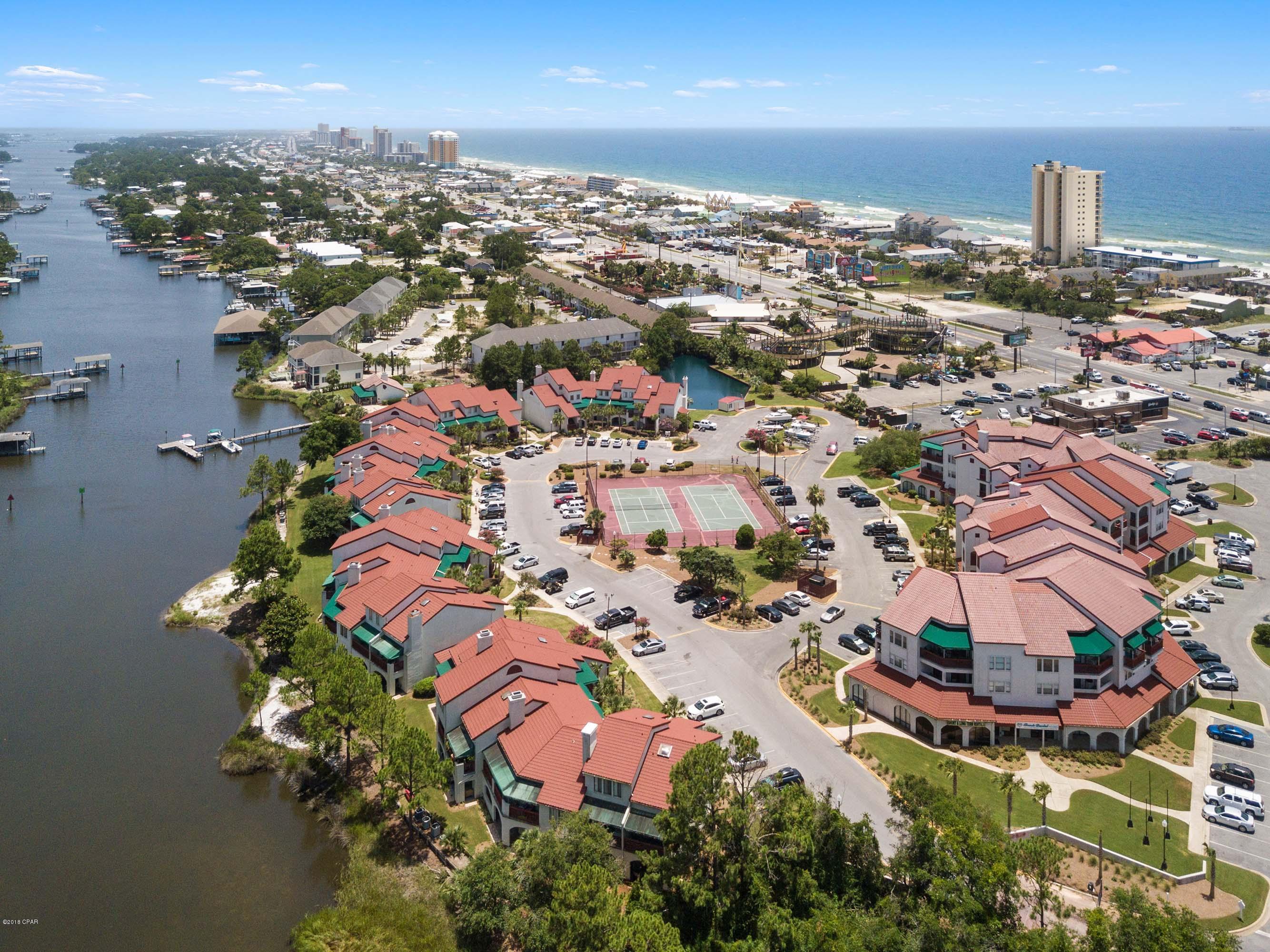 Plazas Of St.Thomas I - Residential