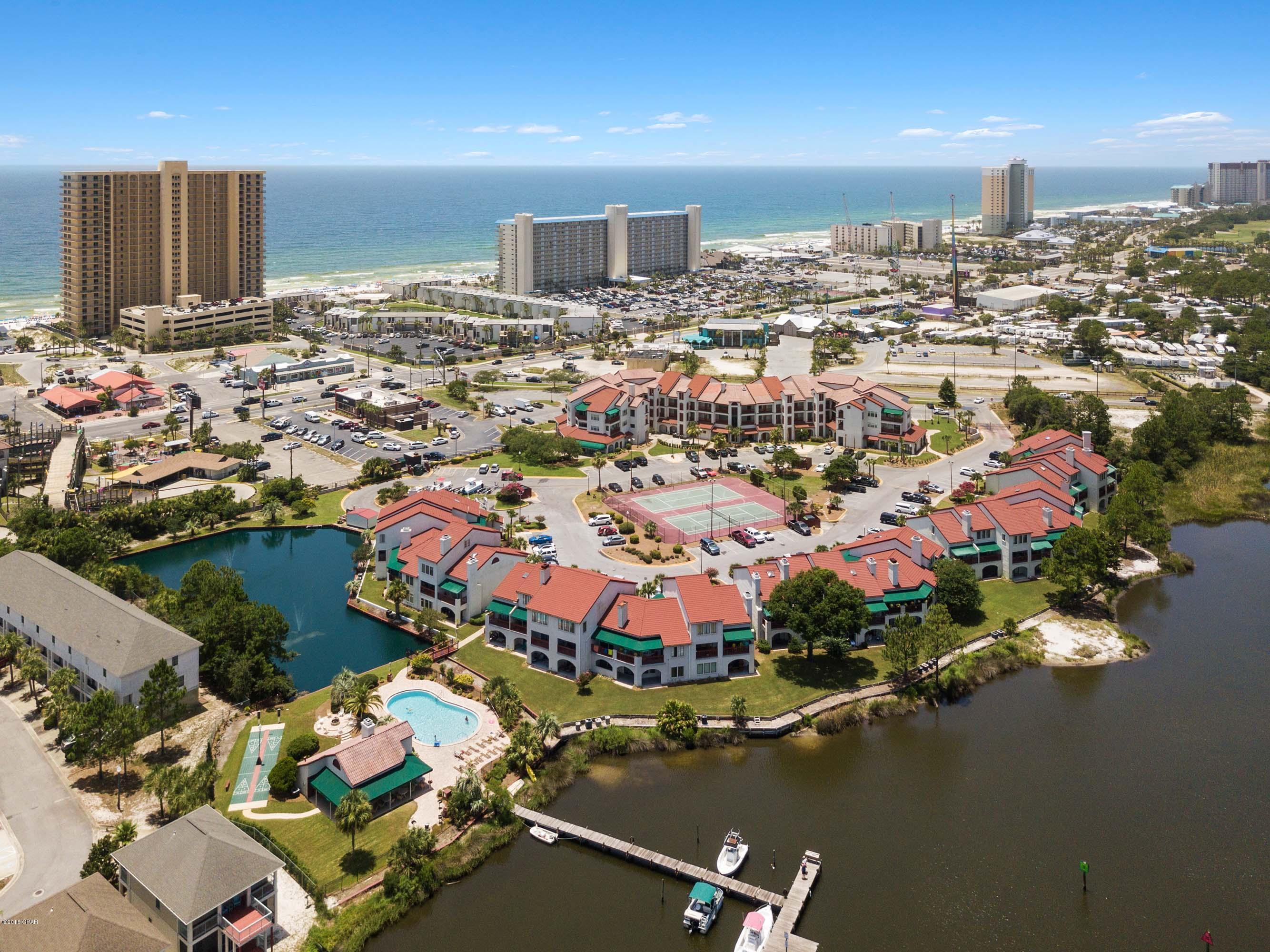 Plazas Of St.Thomas I - Residential