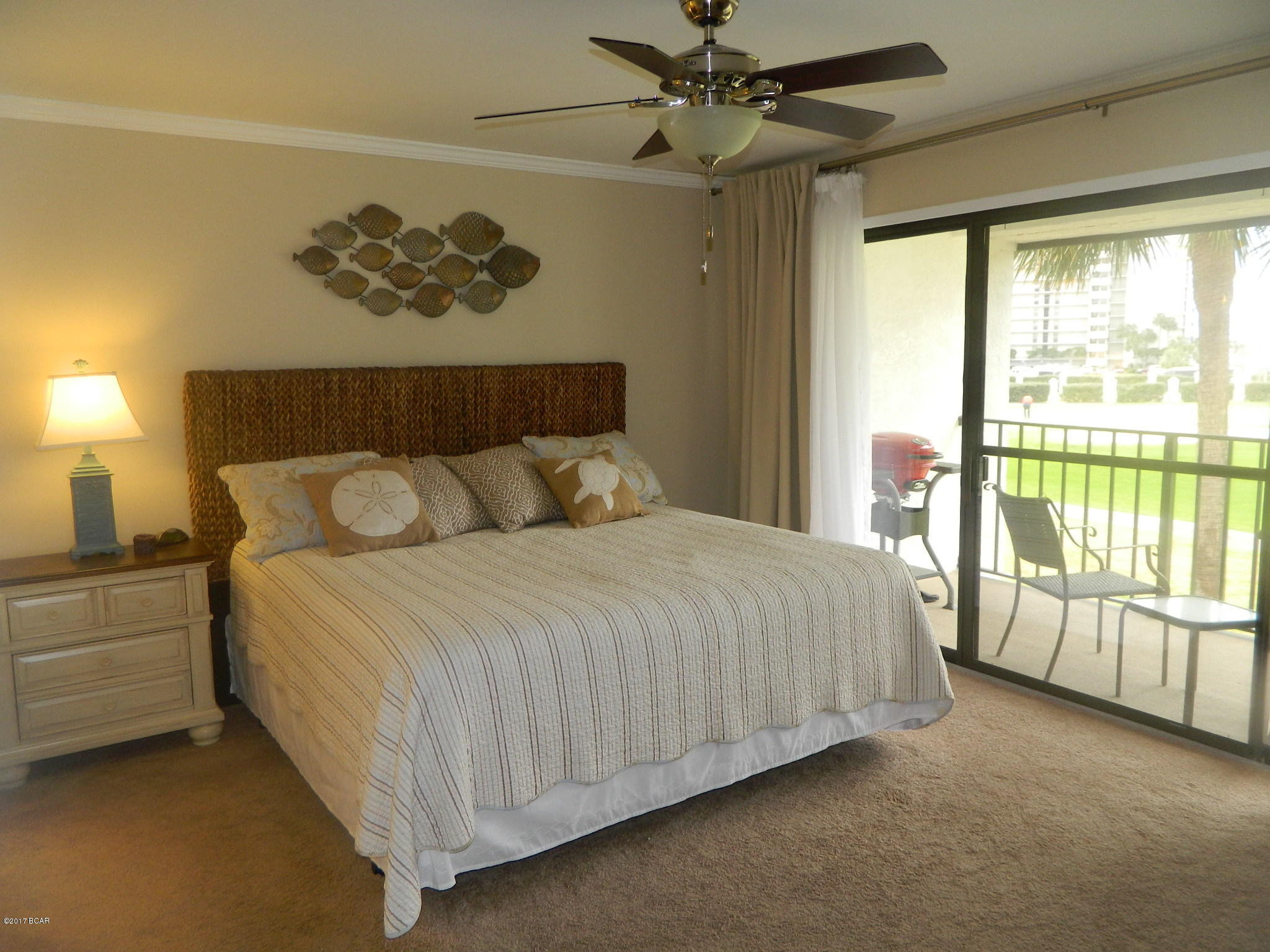 Edgewater Golf Villas V-B - Residential