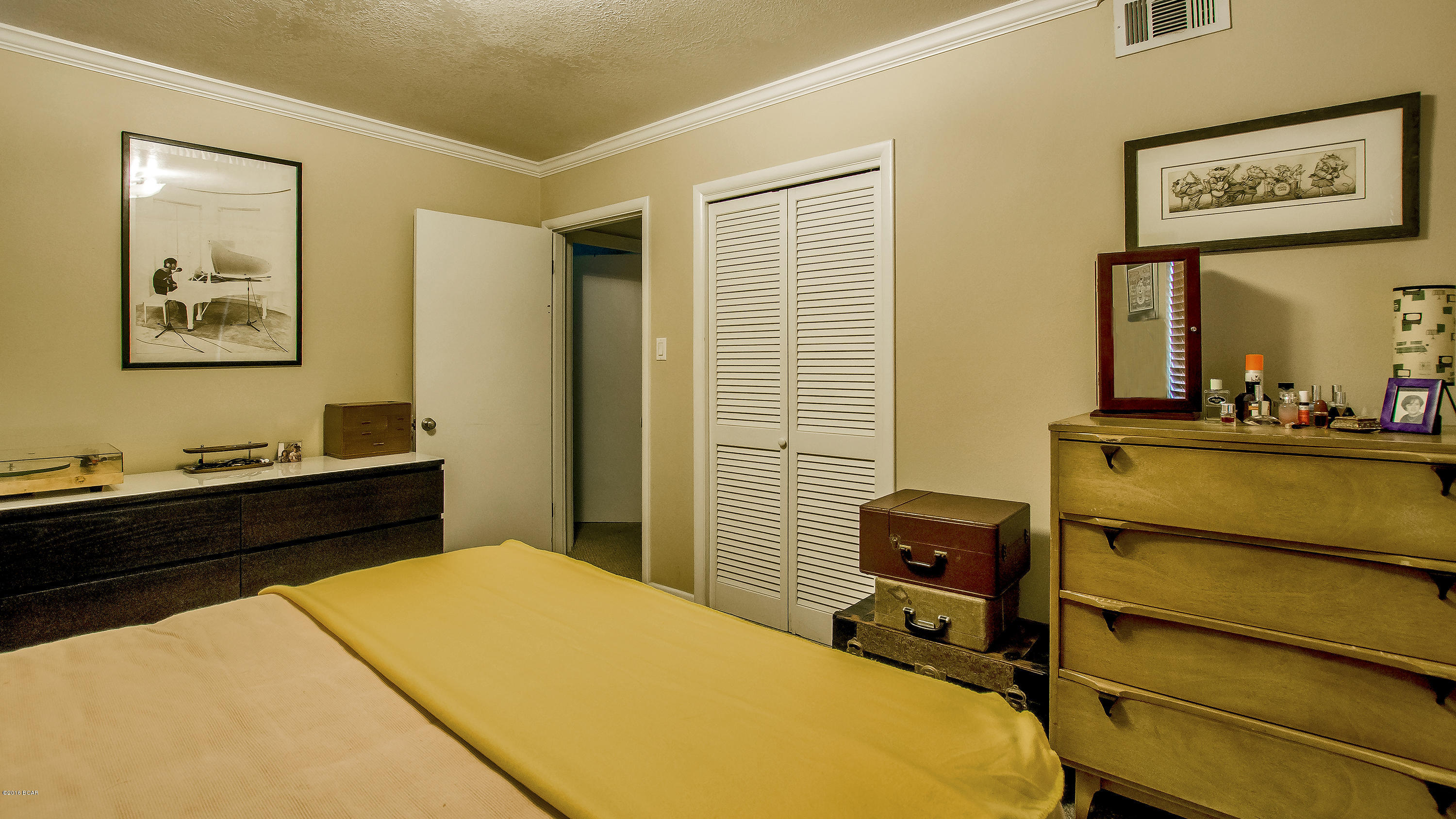 Woodlawn Unit 1 - Residential