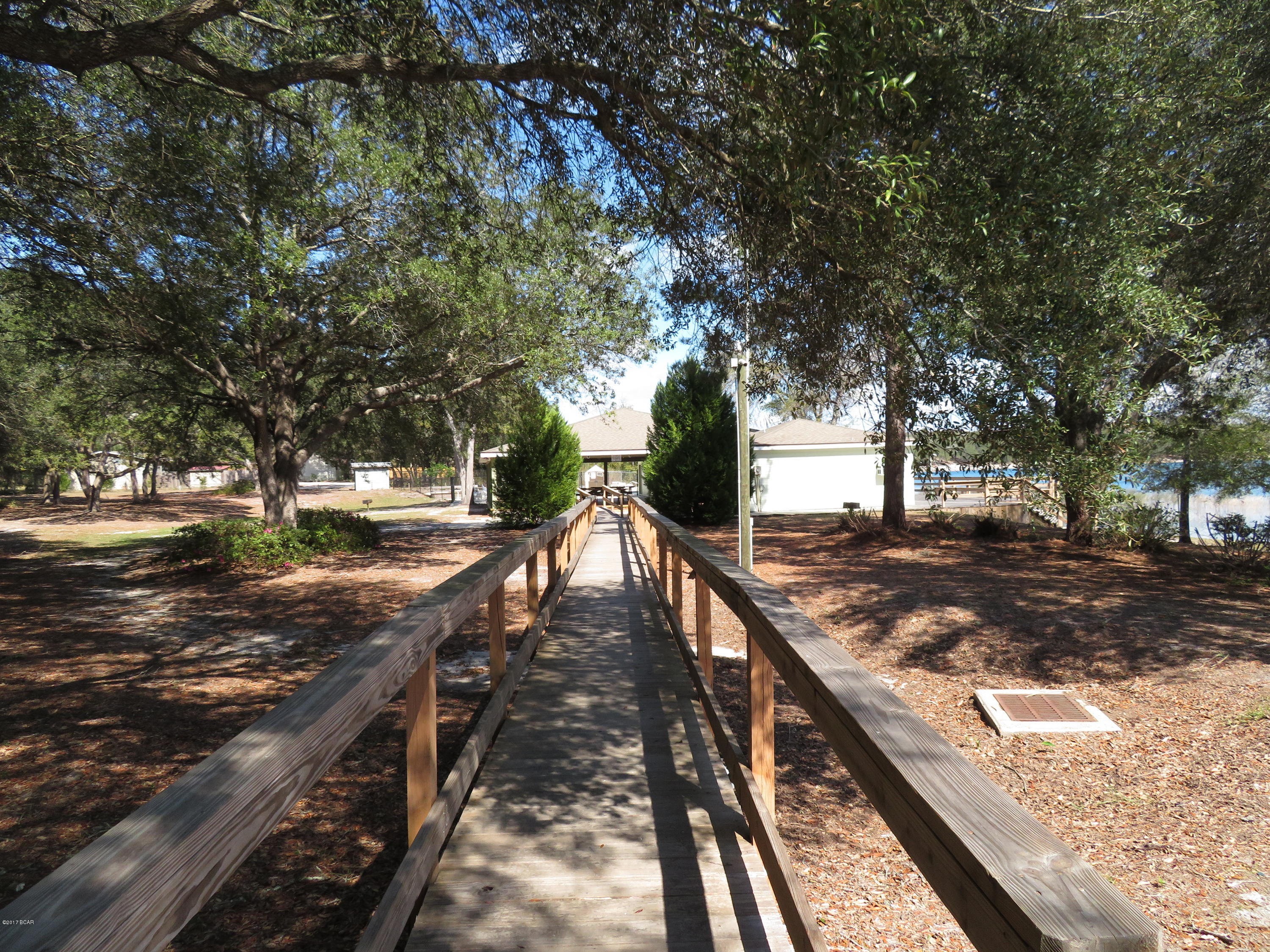 Leisure Lakes - Land