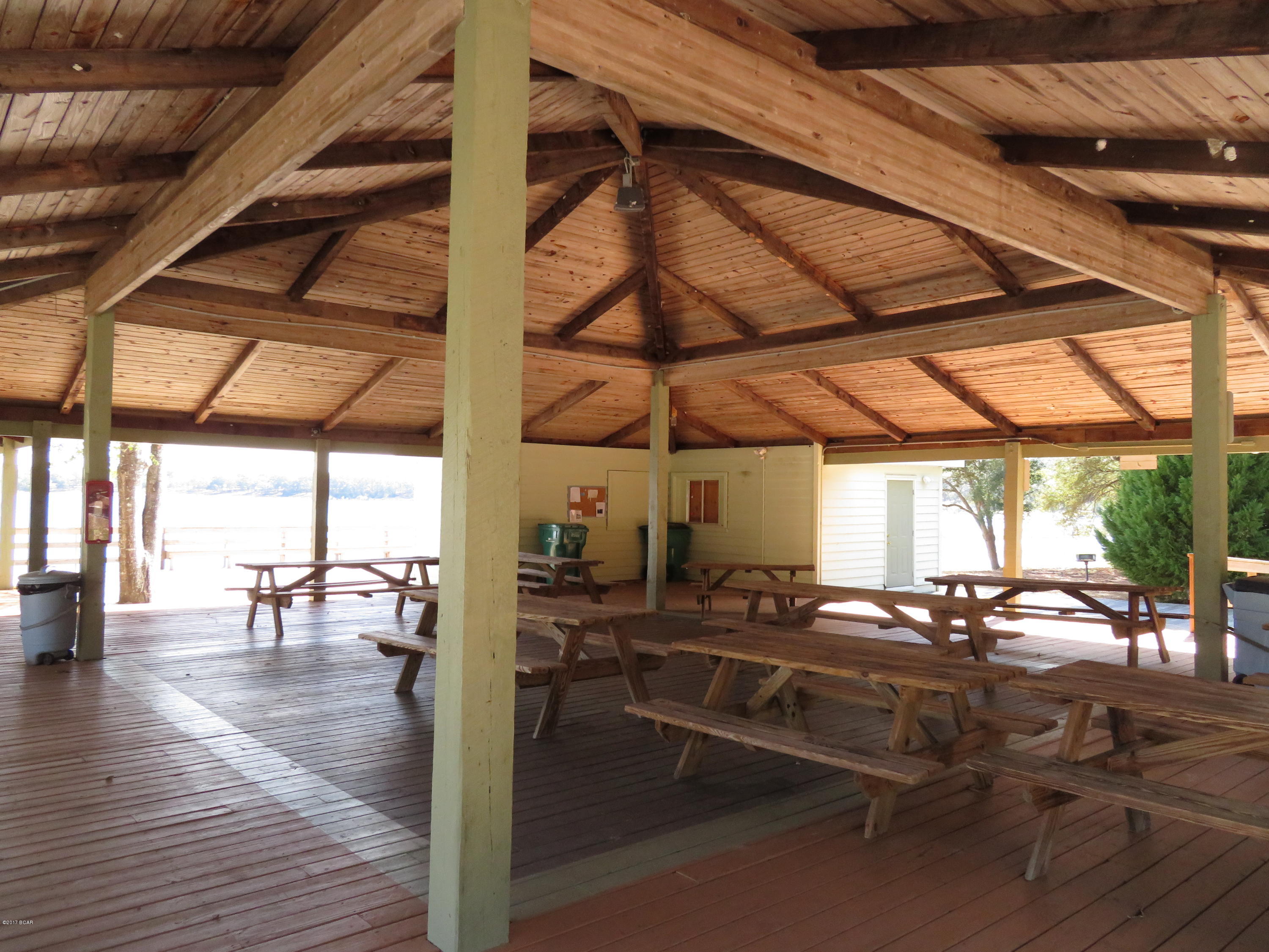 Leisure Lakes - Land