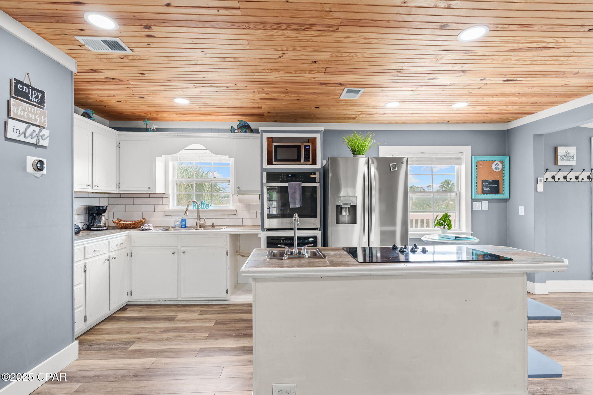 Holiday Beach Unit 13 - Residential