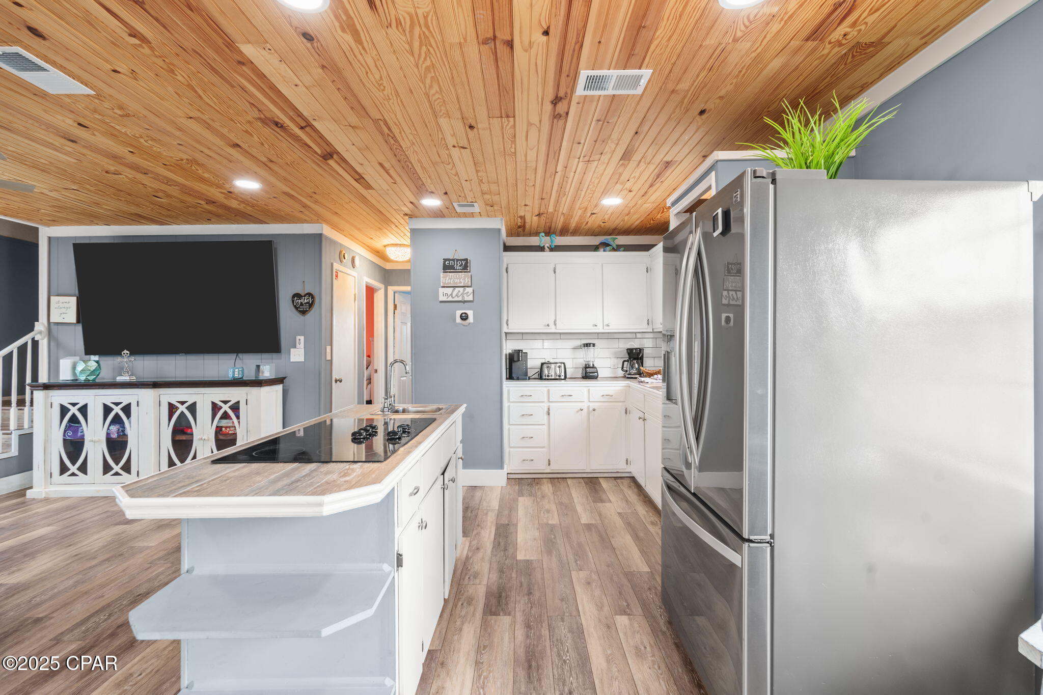 Holiday Beach Unit 13 - Residential