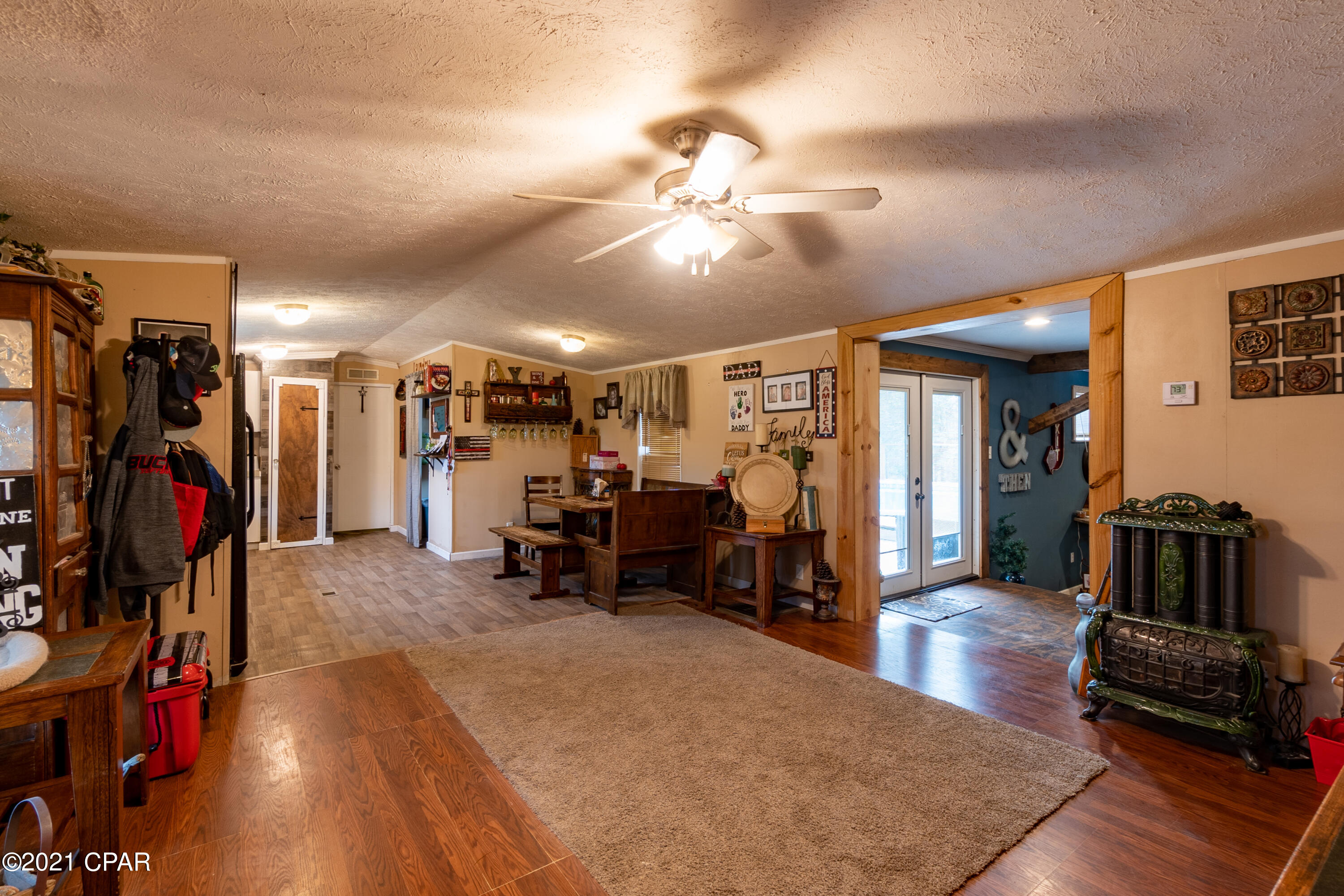 [No Recorded Subdiv] - Residential