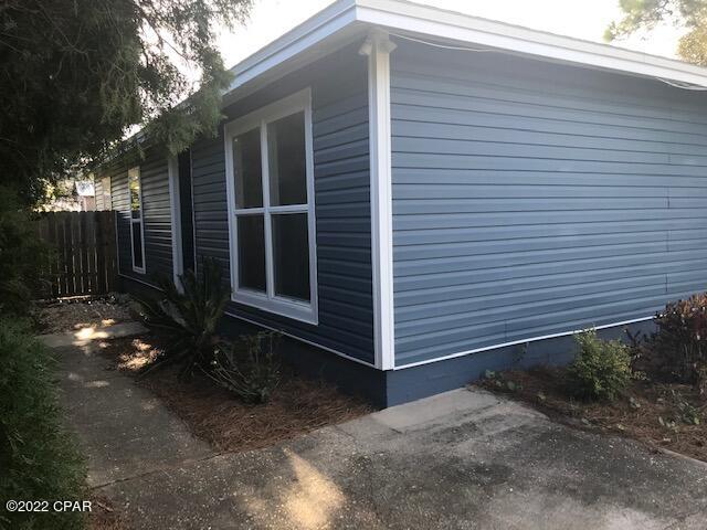 [No Recorded Subdiv] - Residential Lease