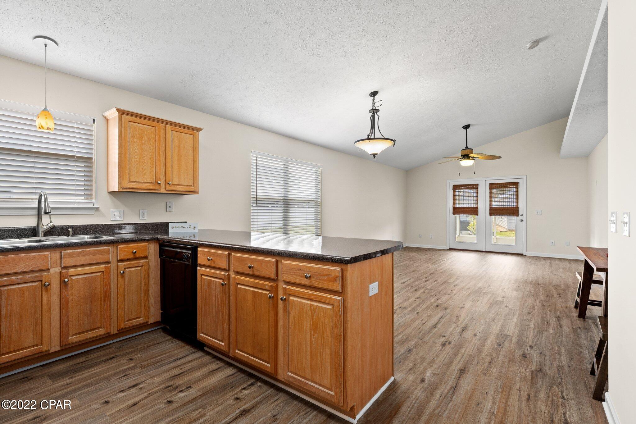 Palm Cove - Residential