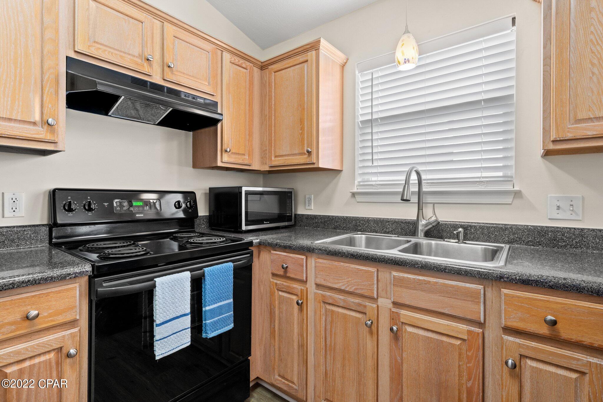 Palm Cove - Residential