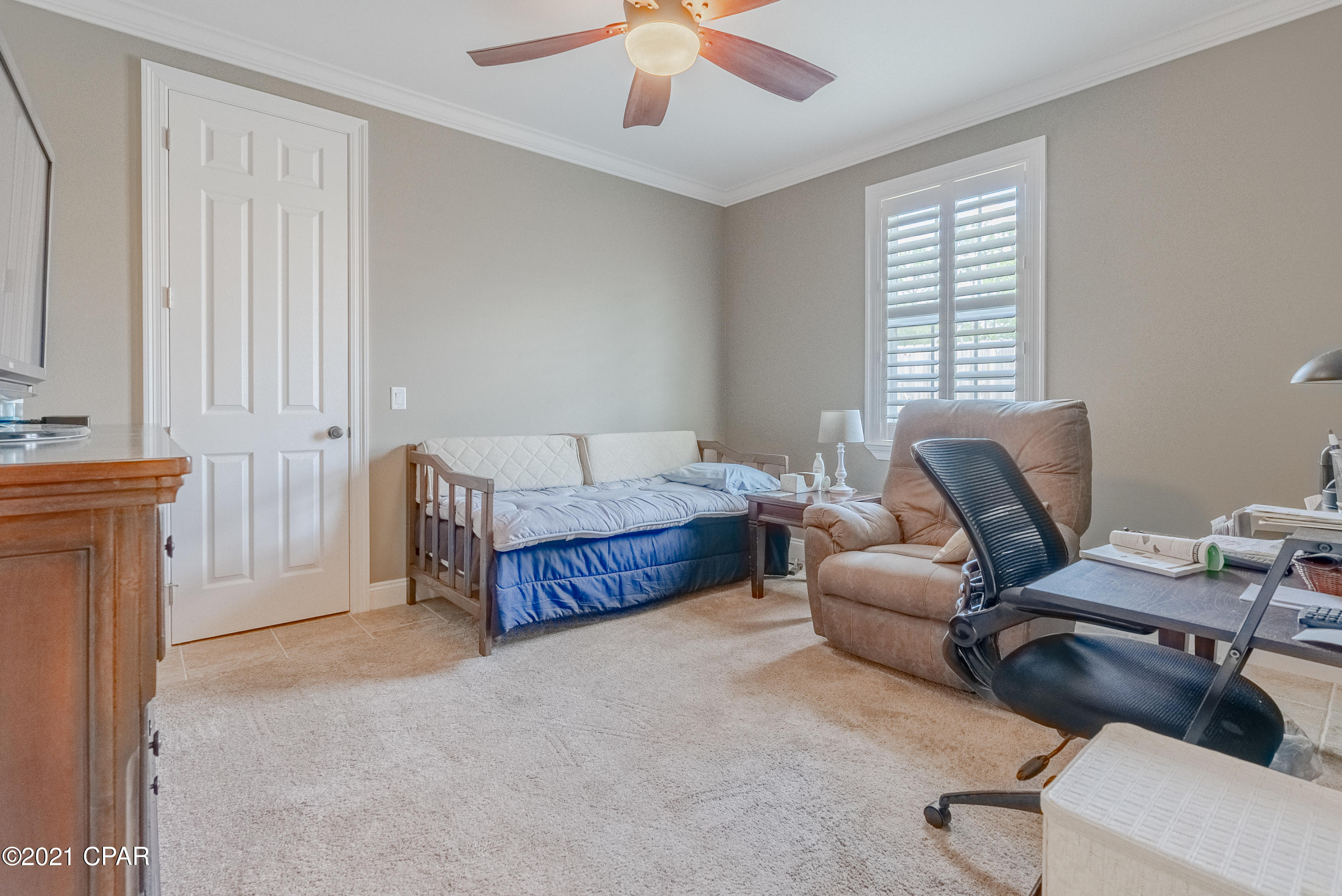 White Oaks - Residential