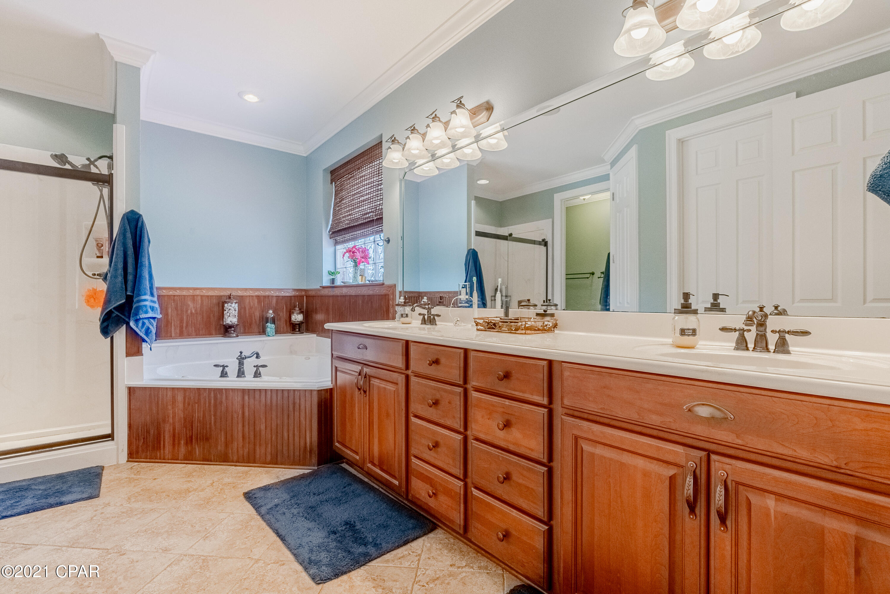 White Oaks - Residential