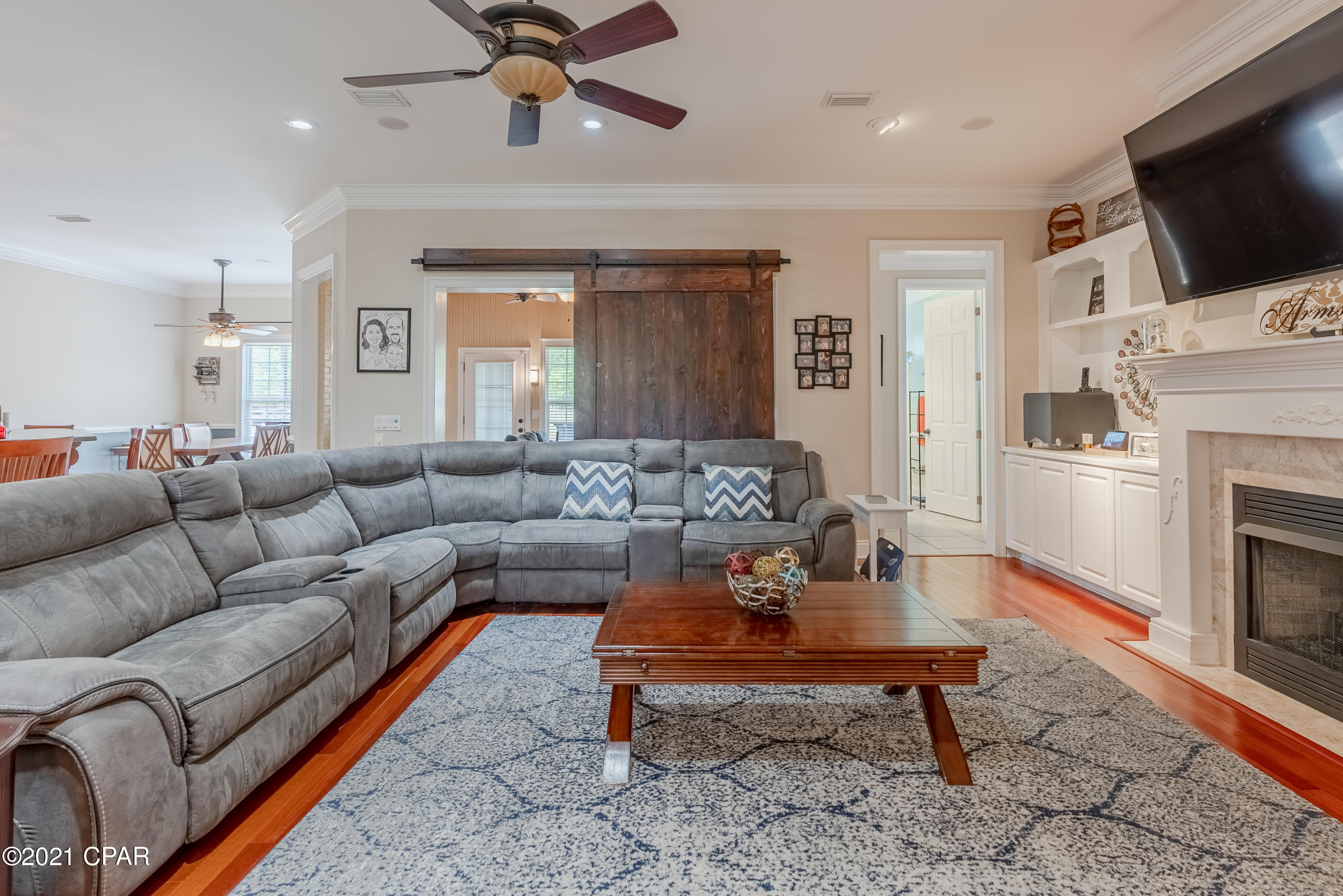 White Oaks - Residential