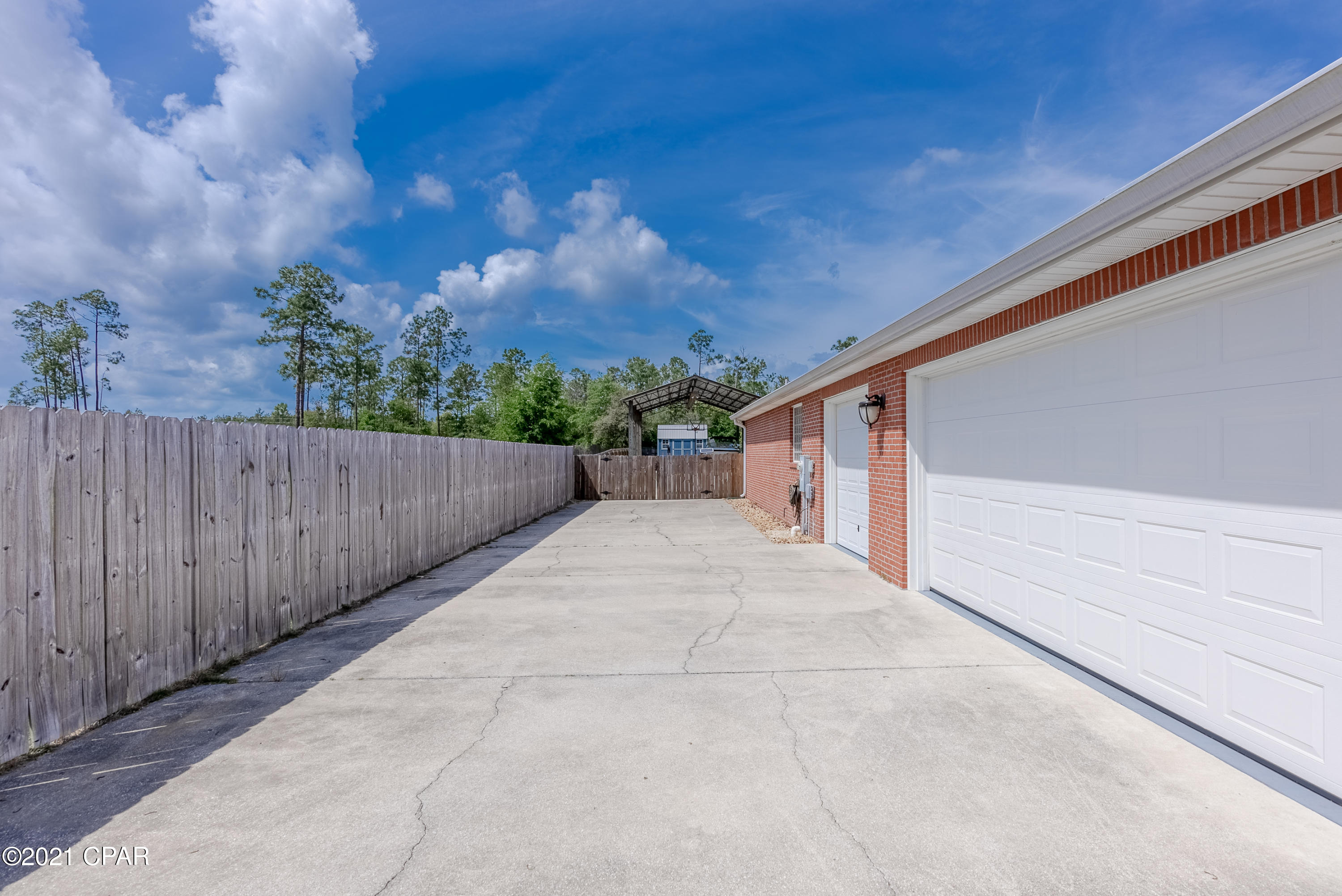 White Oaks - Residential