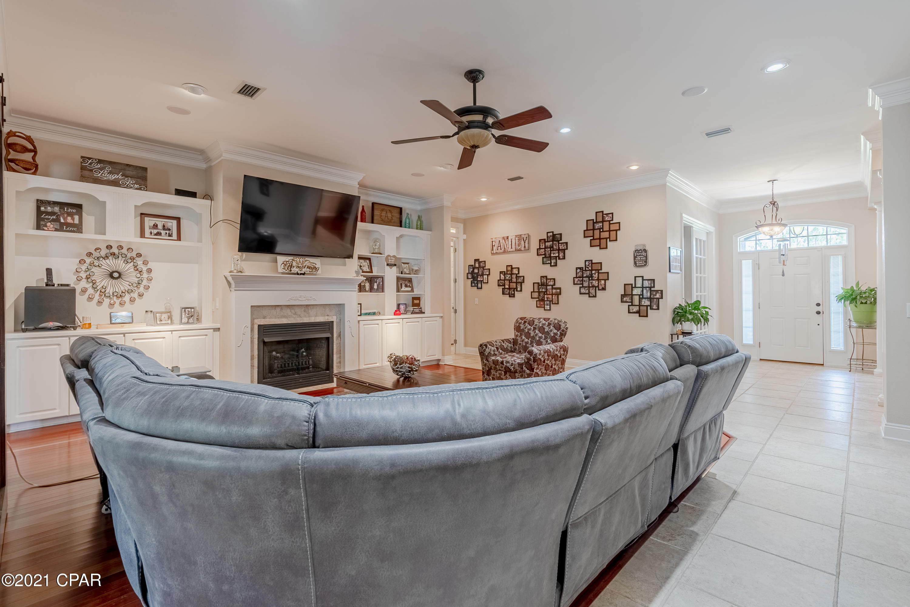 White Oaks - Residential