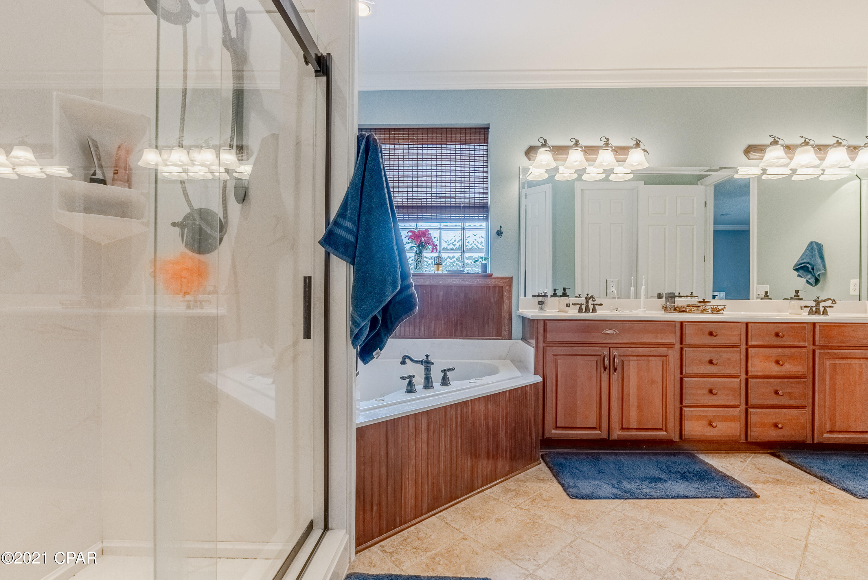 White Oaks - Residential