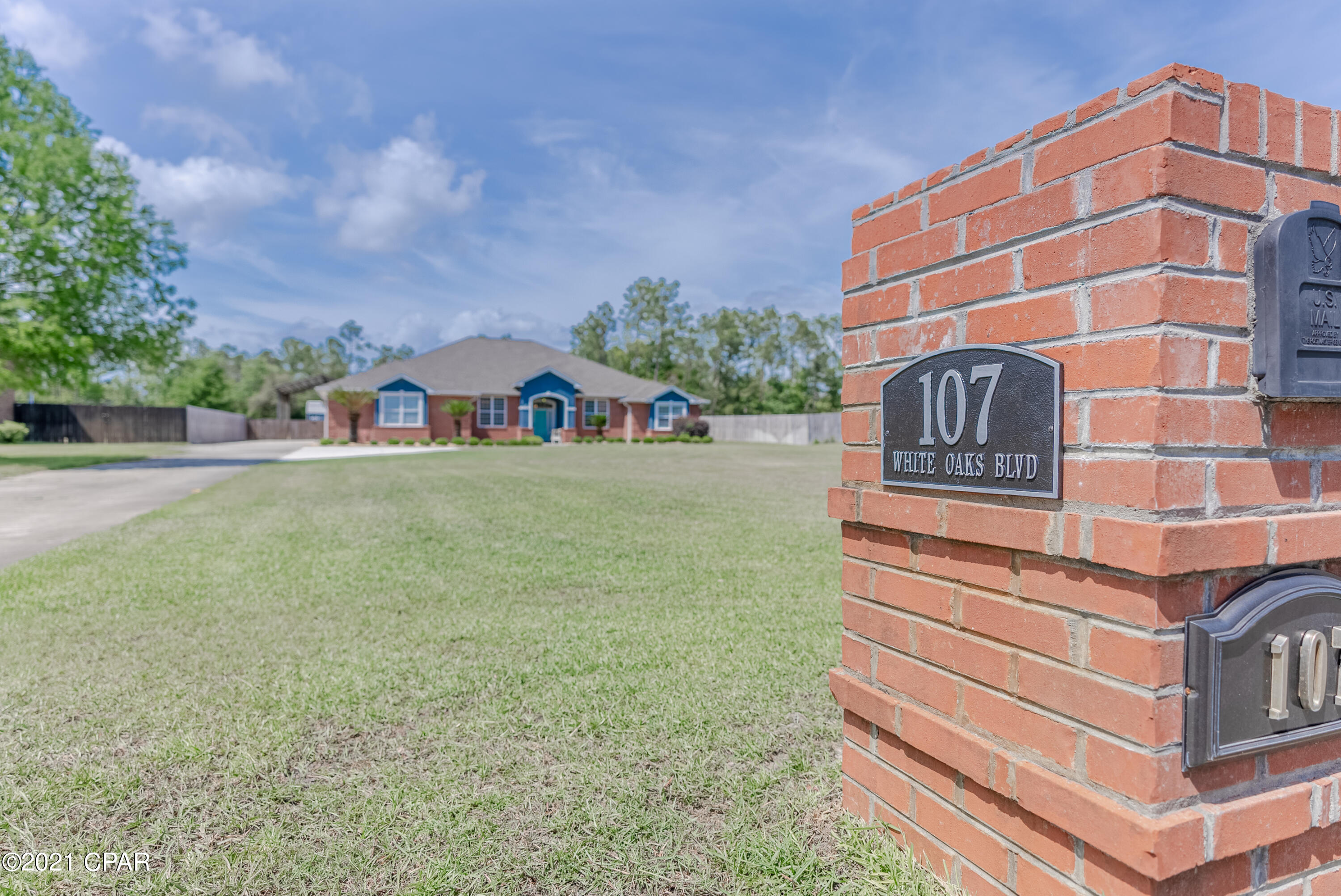 White Oaks - Residential