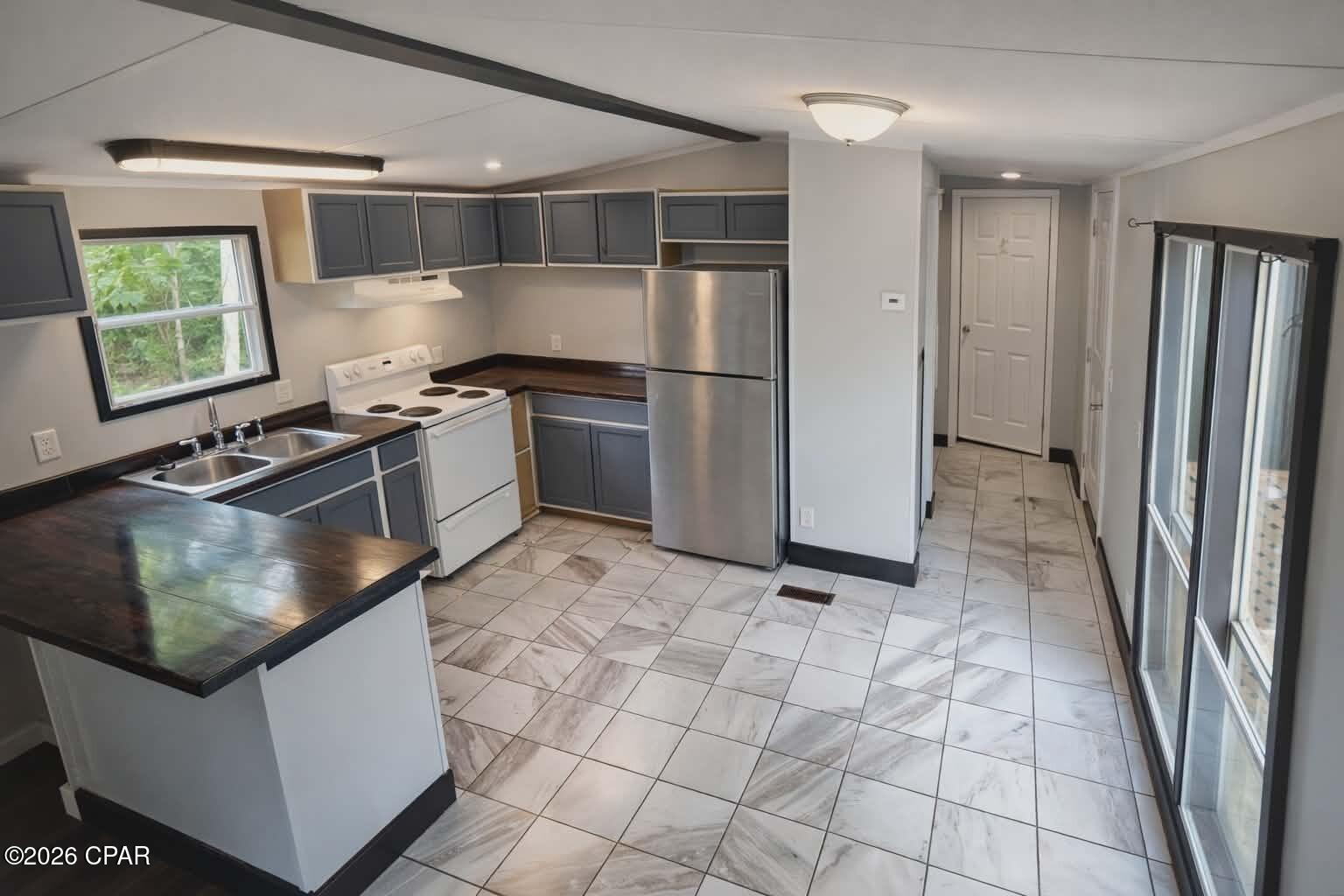 [No Recorded Subdiv] - Residential