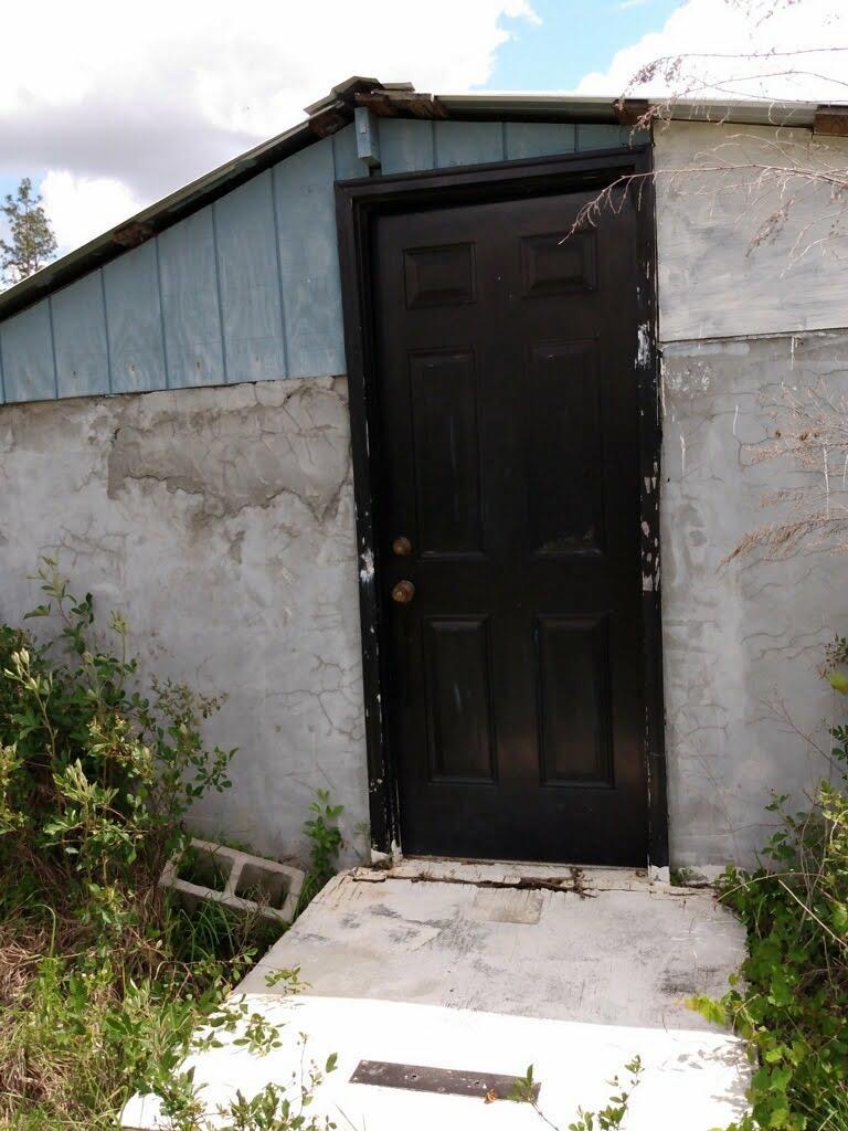 Compass Lake In The Hills - Land