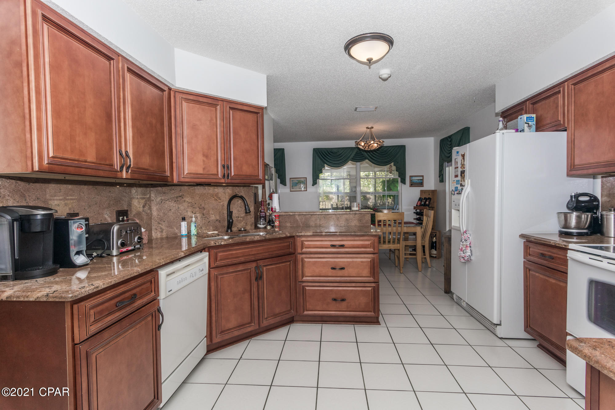 Colony Club - Residential