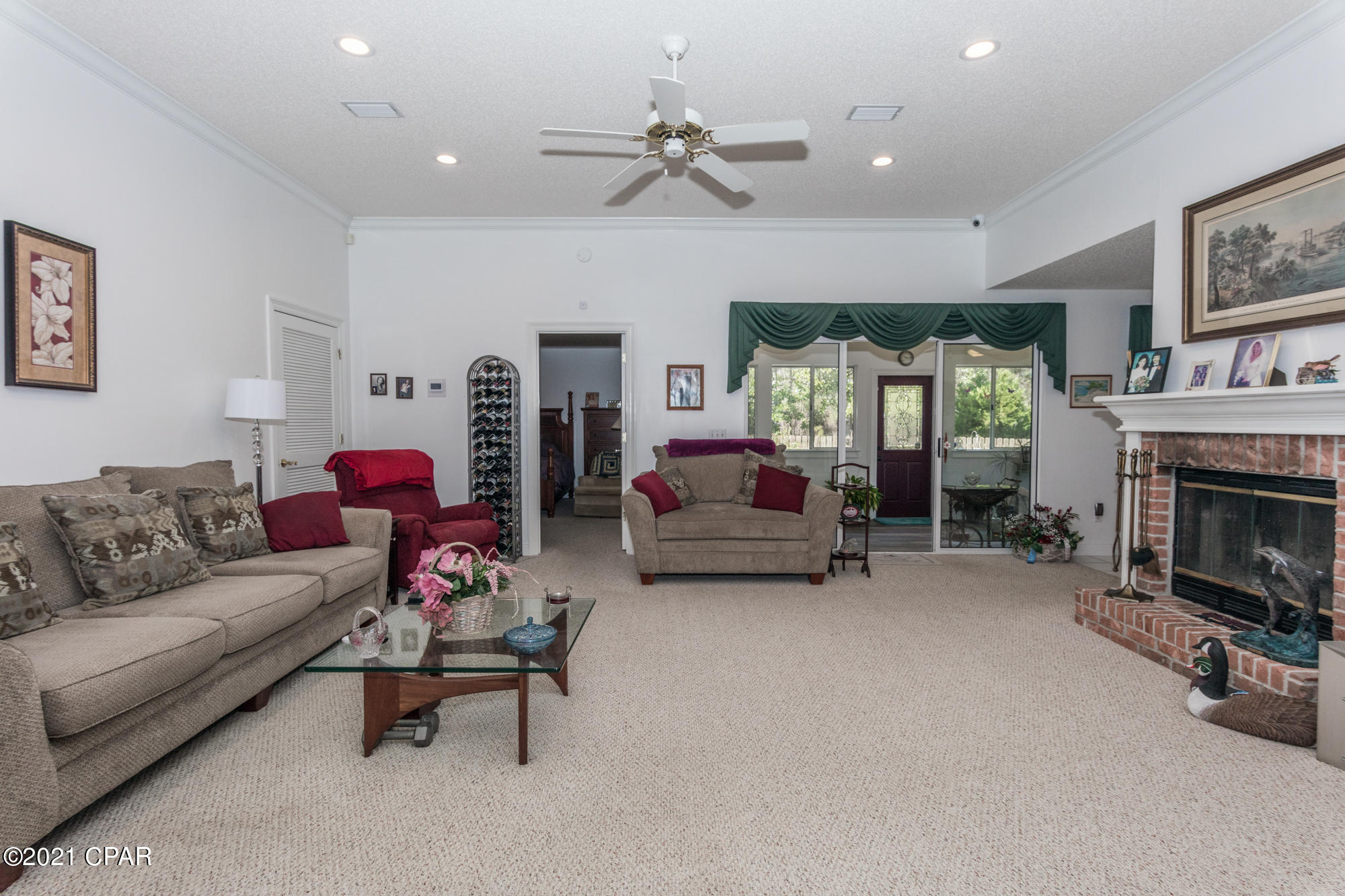 Colony Club - Residential