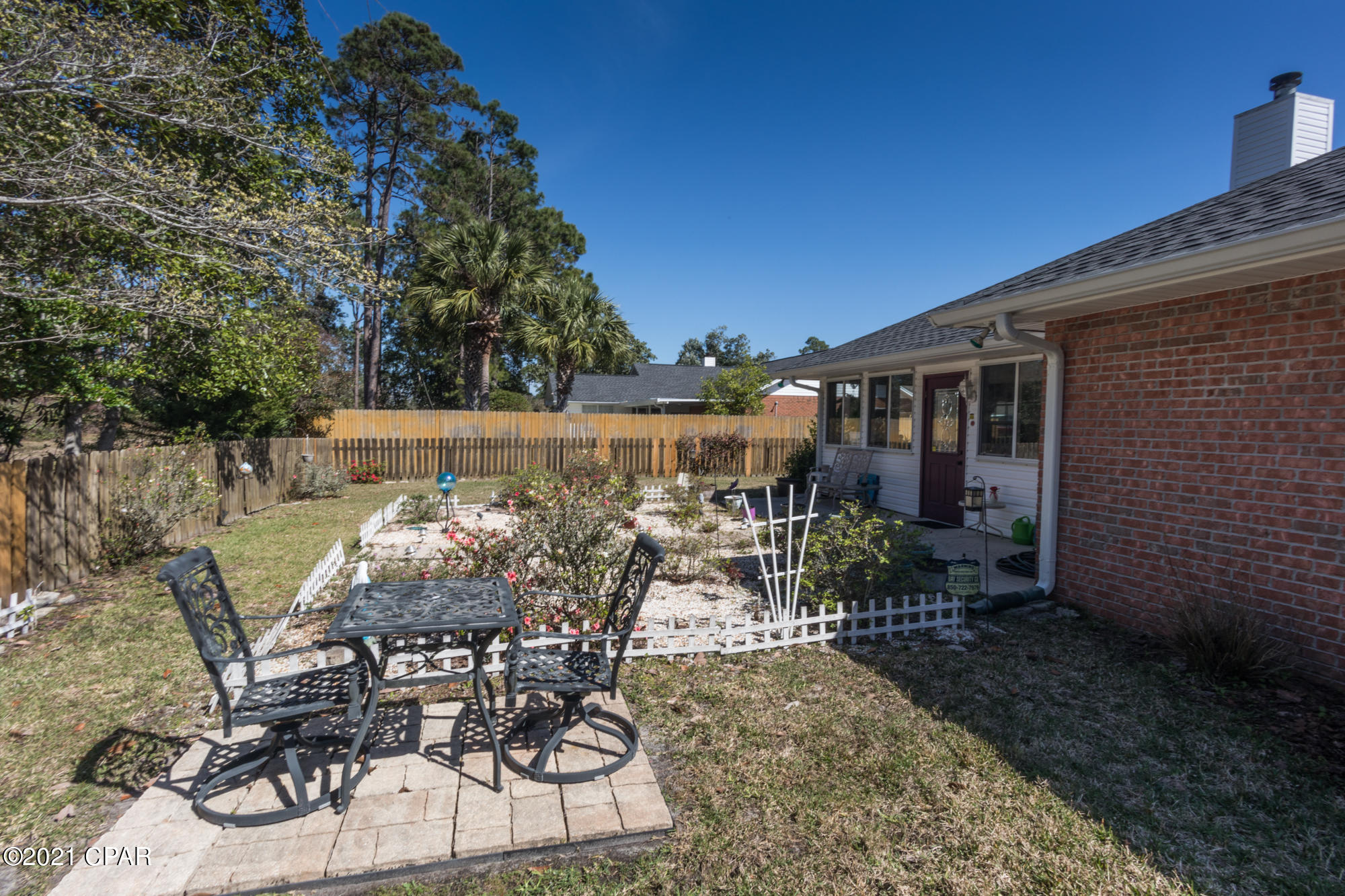 Colony Club - Residential