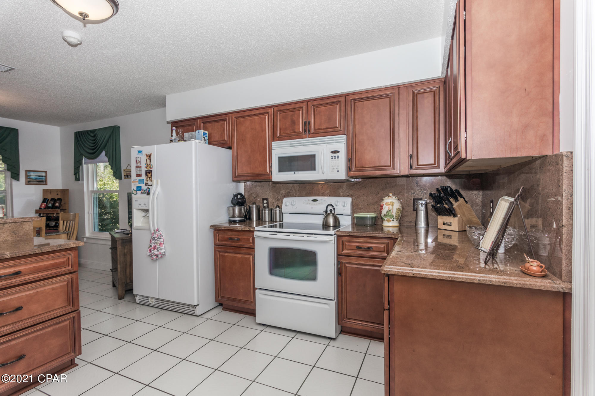 Colony Club - Residential