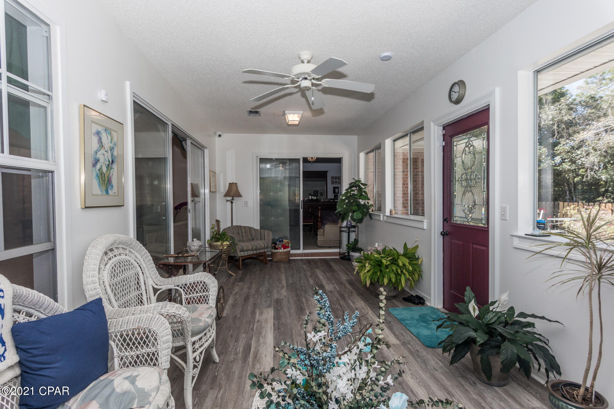 Colony Club - Residential