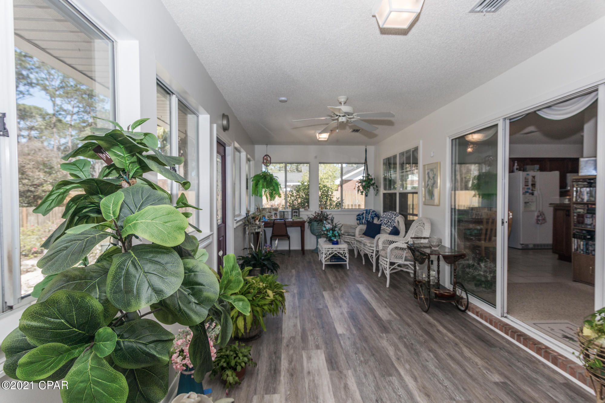 Colony Club - Residential