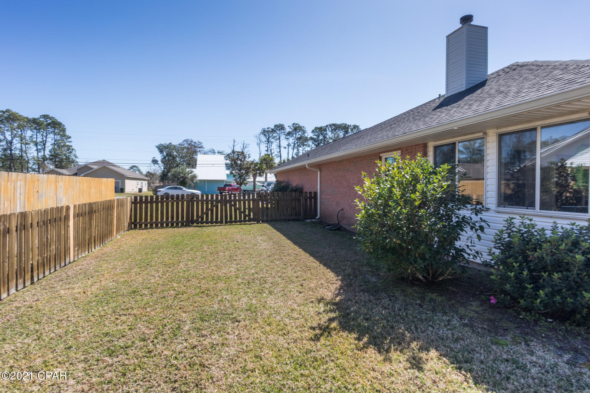 Colony Club - Residential